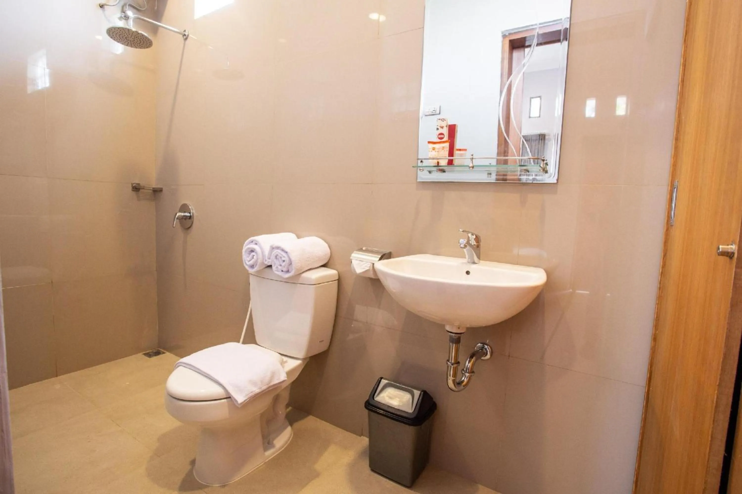 Bathroom in Hotel O Pondok 789 Near Canggu Echo beach