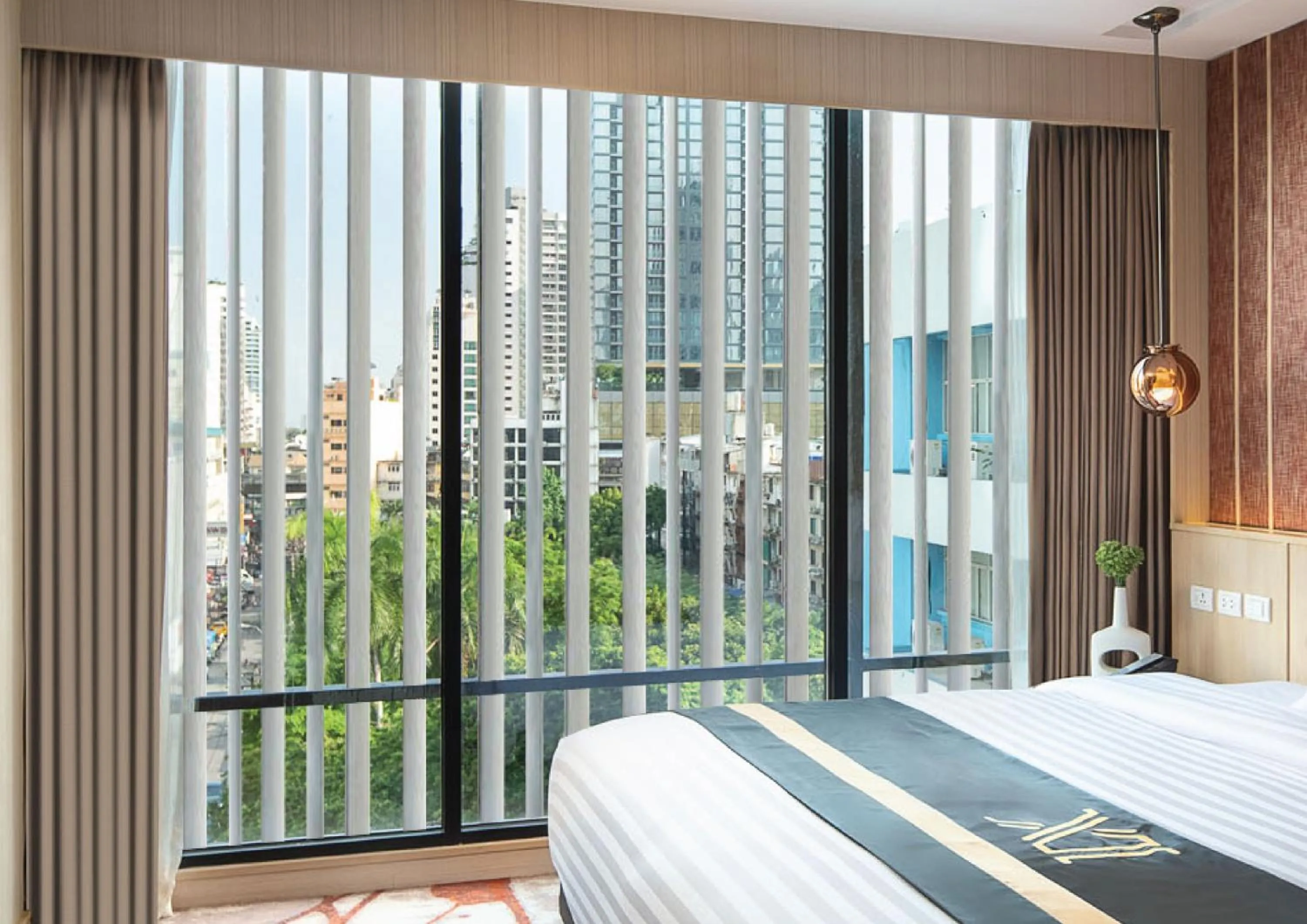 City view, Bed in Eleven Hotel Bangkok Sukhumvit 11