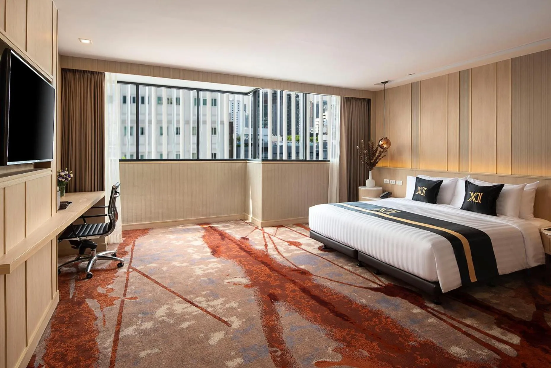 View (from property/room), Bed in Eleven Hotel Bangkok Sukhumvit 11