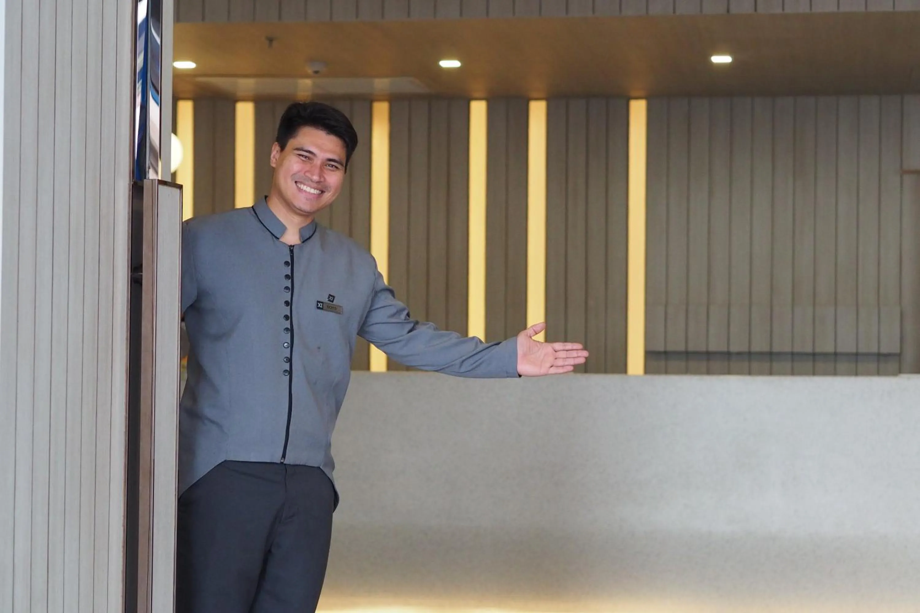 Staff in Eleven Hotel Bangkok Sukhumvit 11