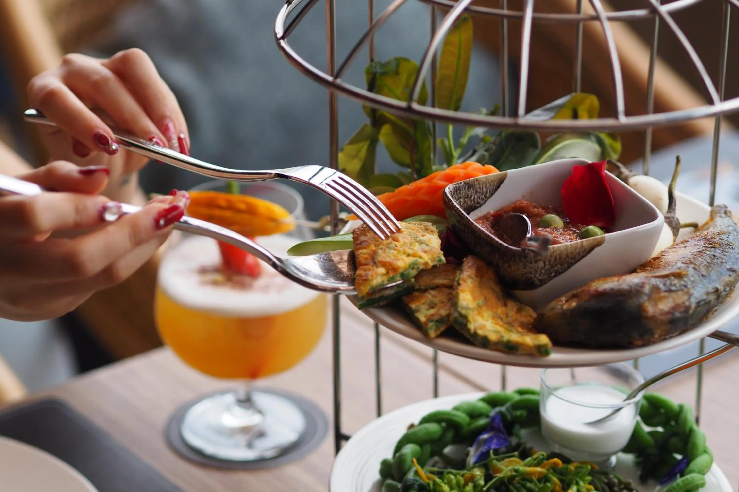 Food and drinks in Eleven Hotel Bangkok Sukhumvit 11