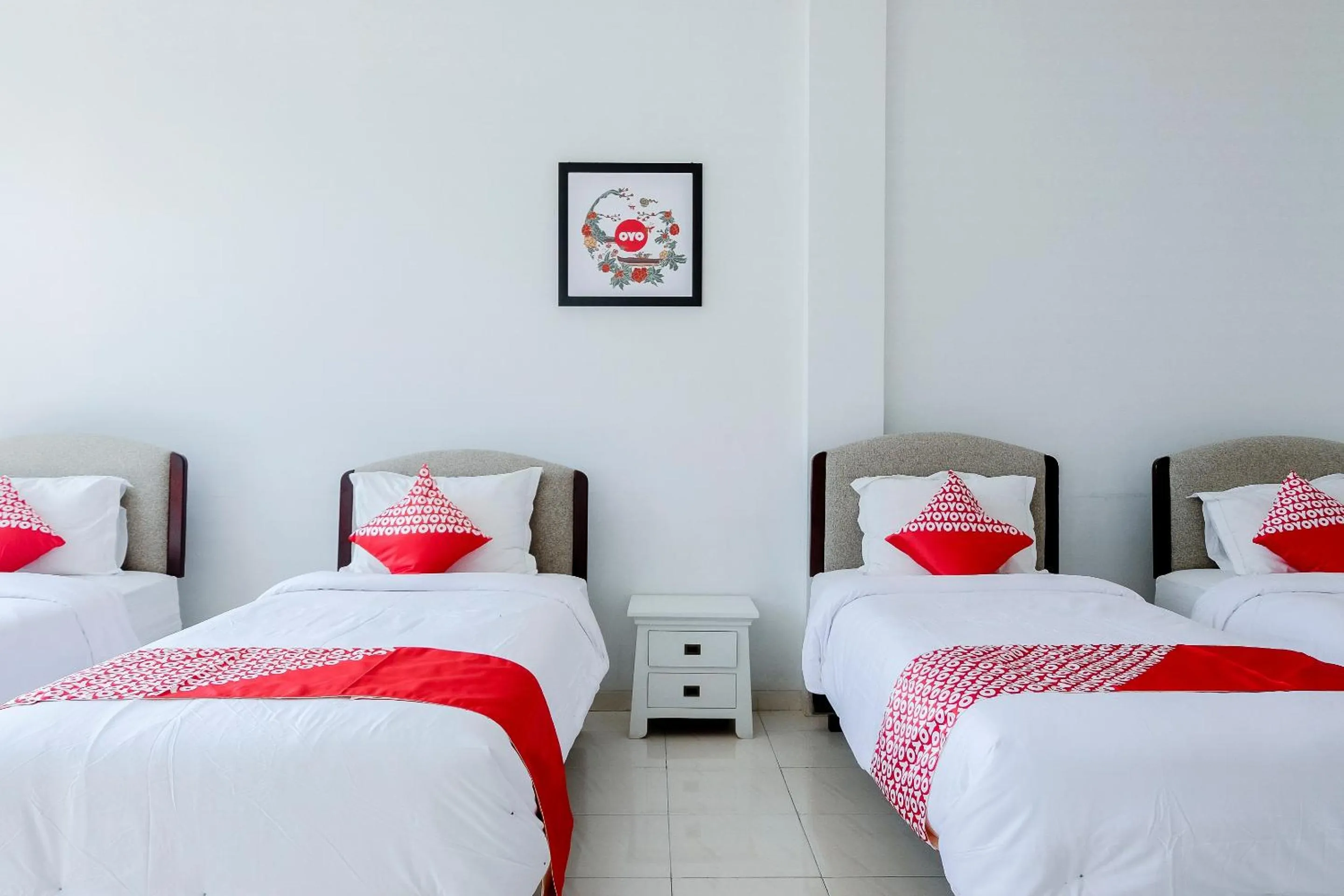 Bedroom, Bed in Hotel O Batu near Jatim Park formerly Villa Bukit Panderman Residence