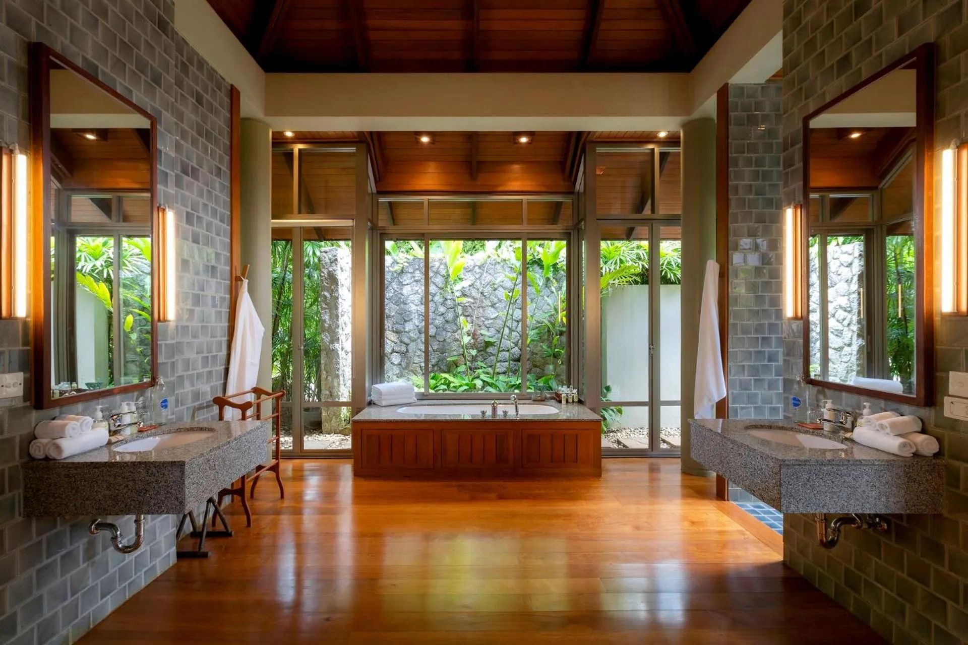 Toilet in Villa Praison