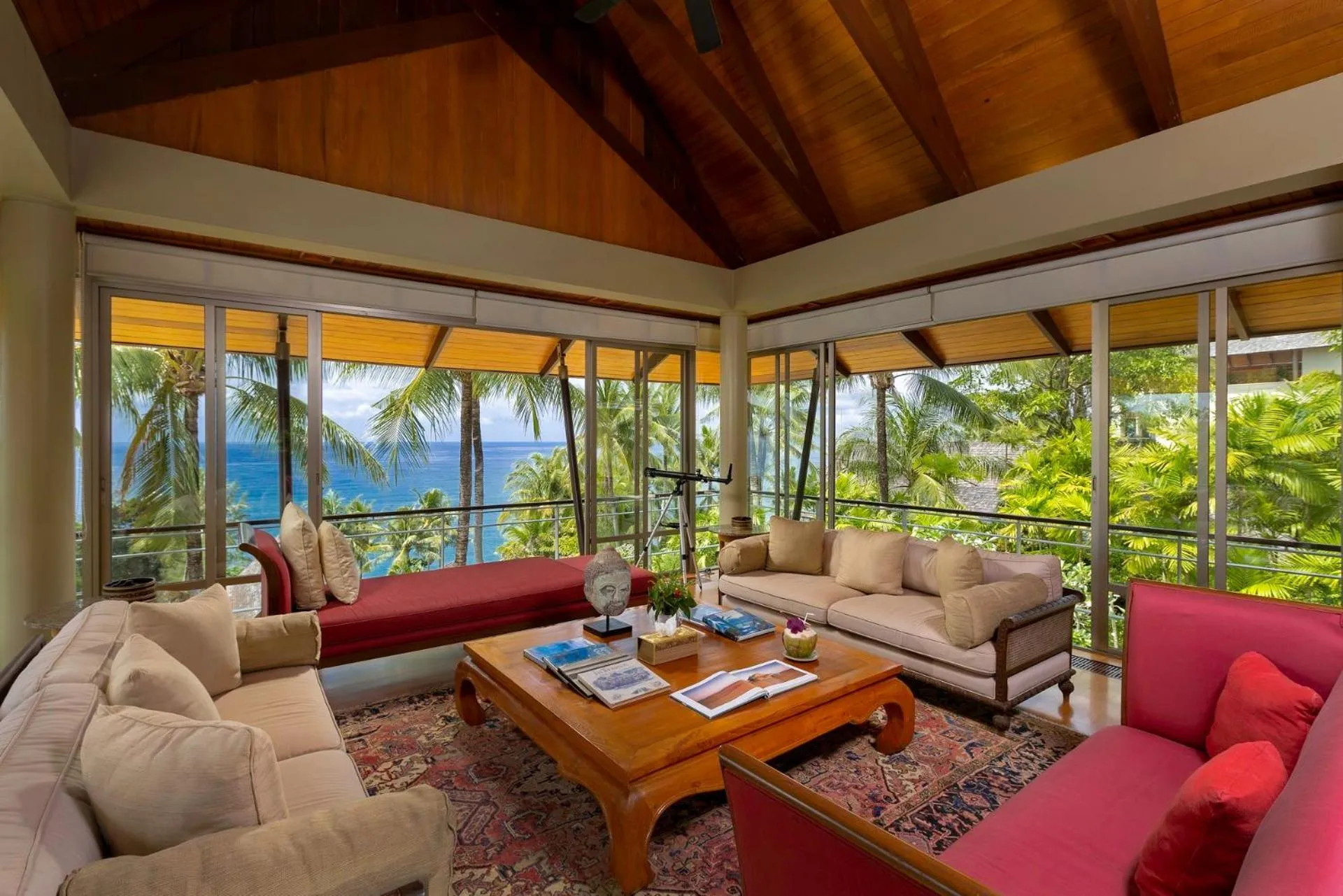 Day in Villa Praison