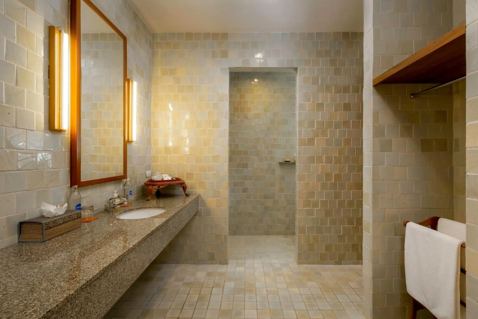 Shower in Villa Praison