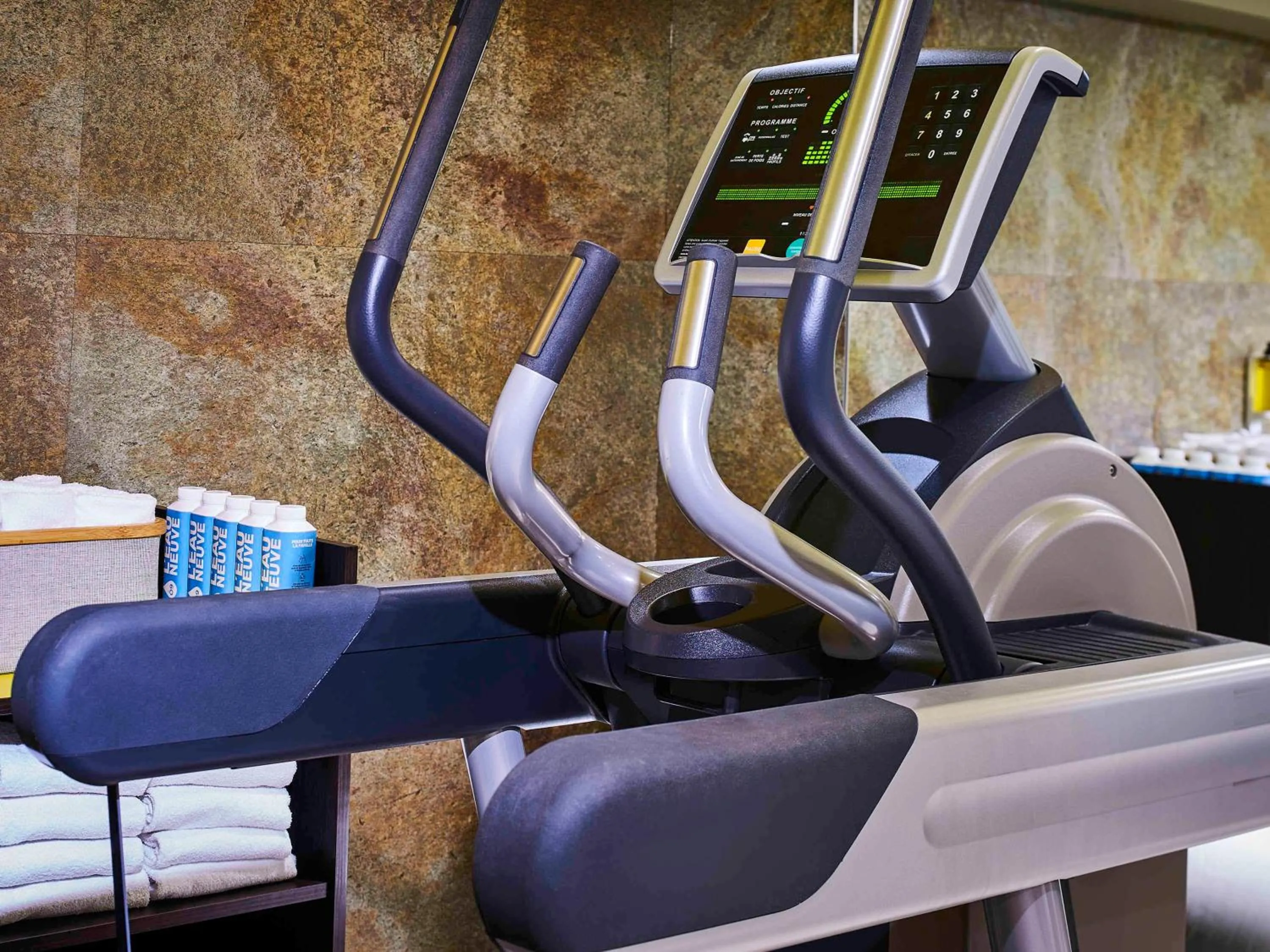 Fitness centre/facilities in Mercure Paris Gare De Lyon TGV