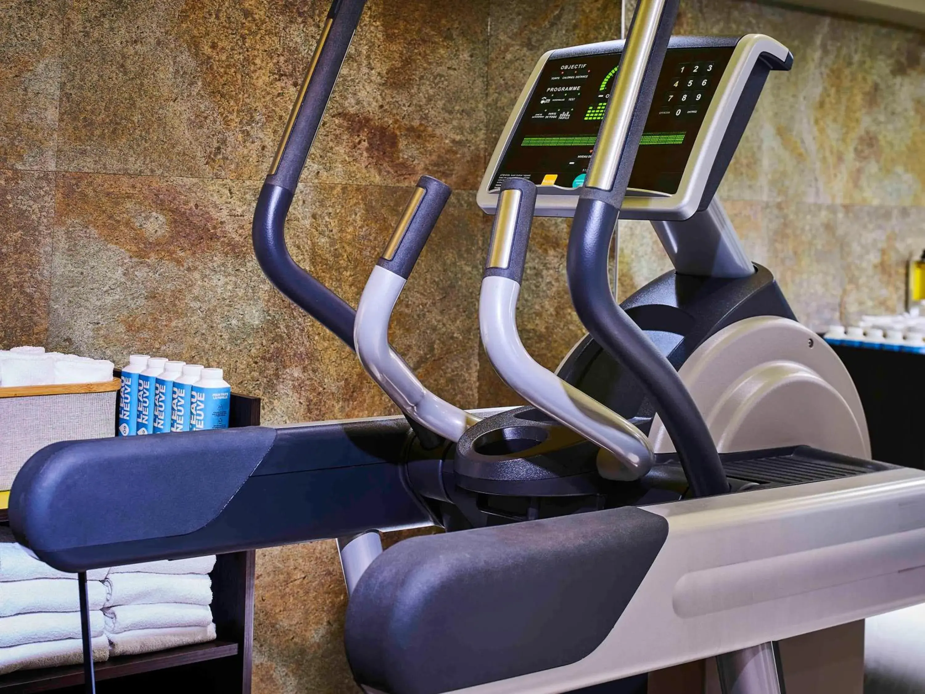 Fitness centre/facilities in Mercure Paris Gare De Lyon TGV Fitness centre/facilities in Mercure Paris Gare De Lyon TGV