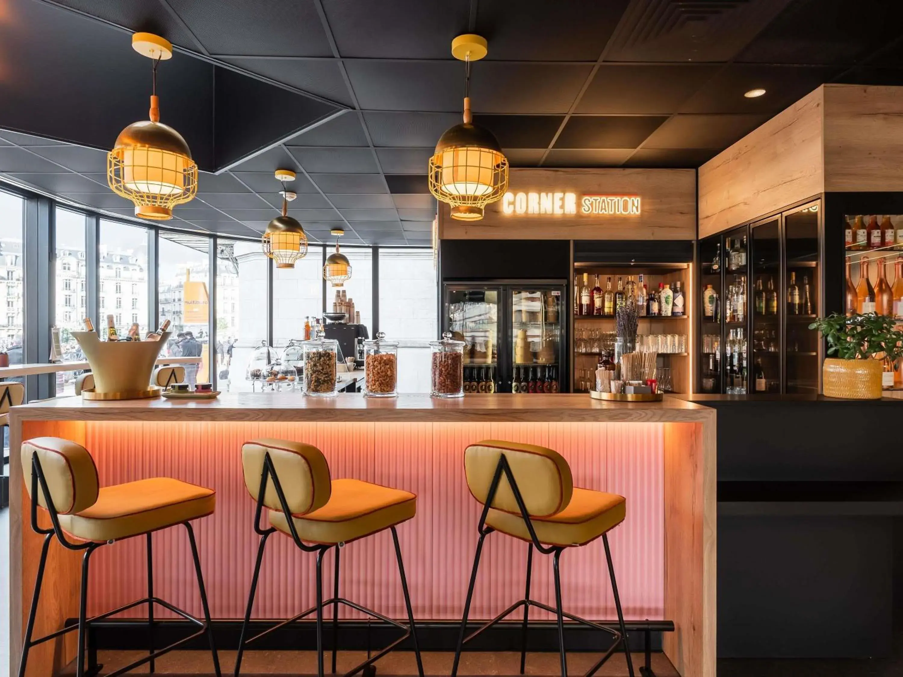 Property building in Mercure Paris Gare De Lyon TGV Property building in Mercure Paris Gare De Lyon TGV