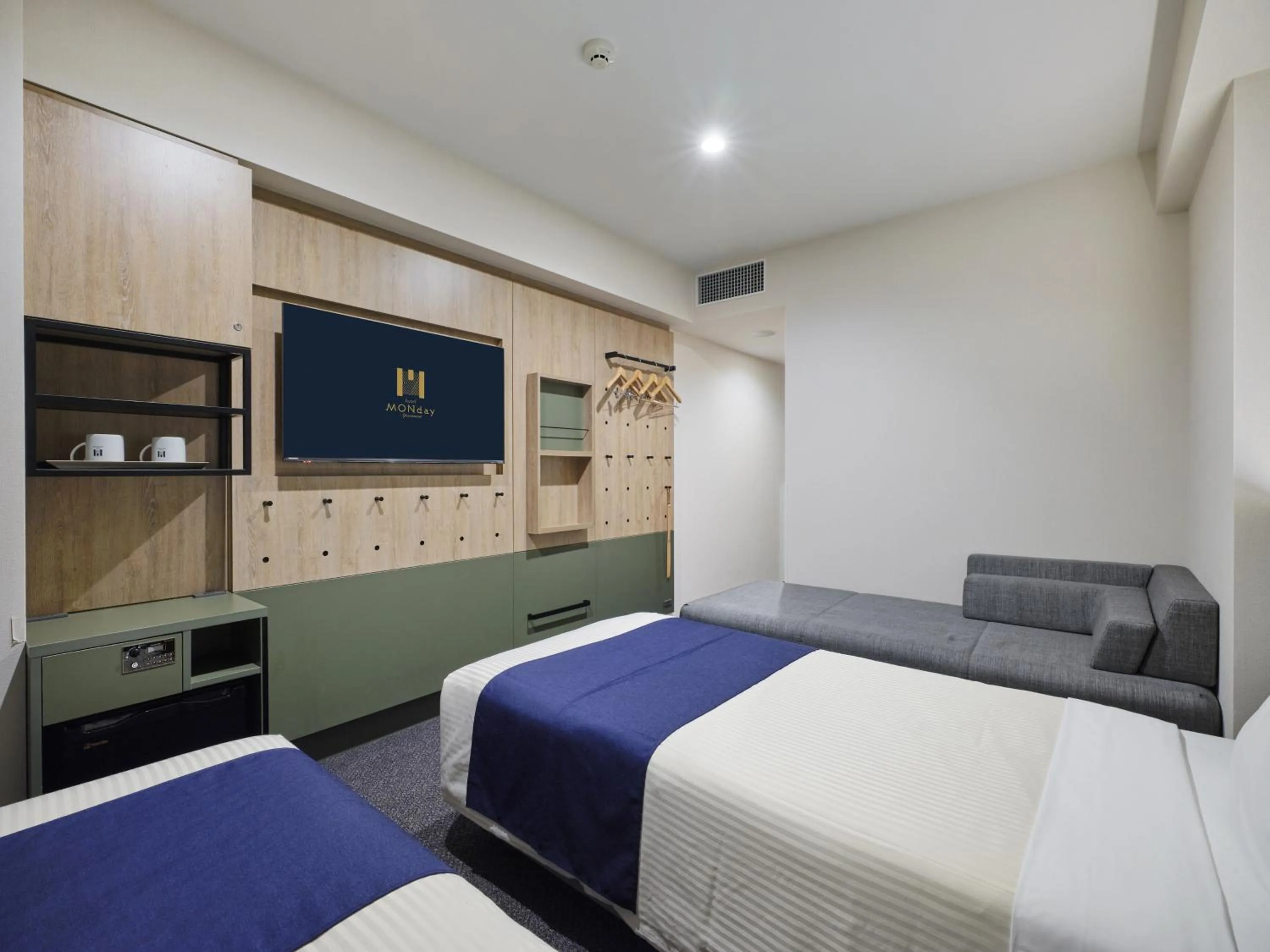 Bed in hotel MONday Akihabara Asakusabashi