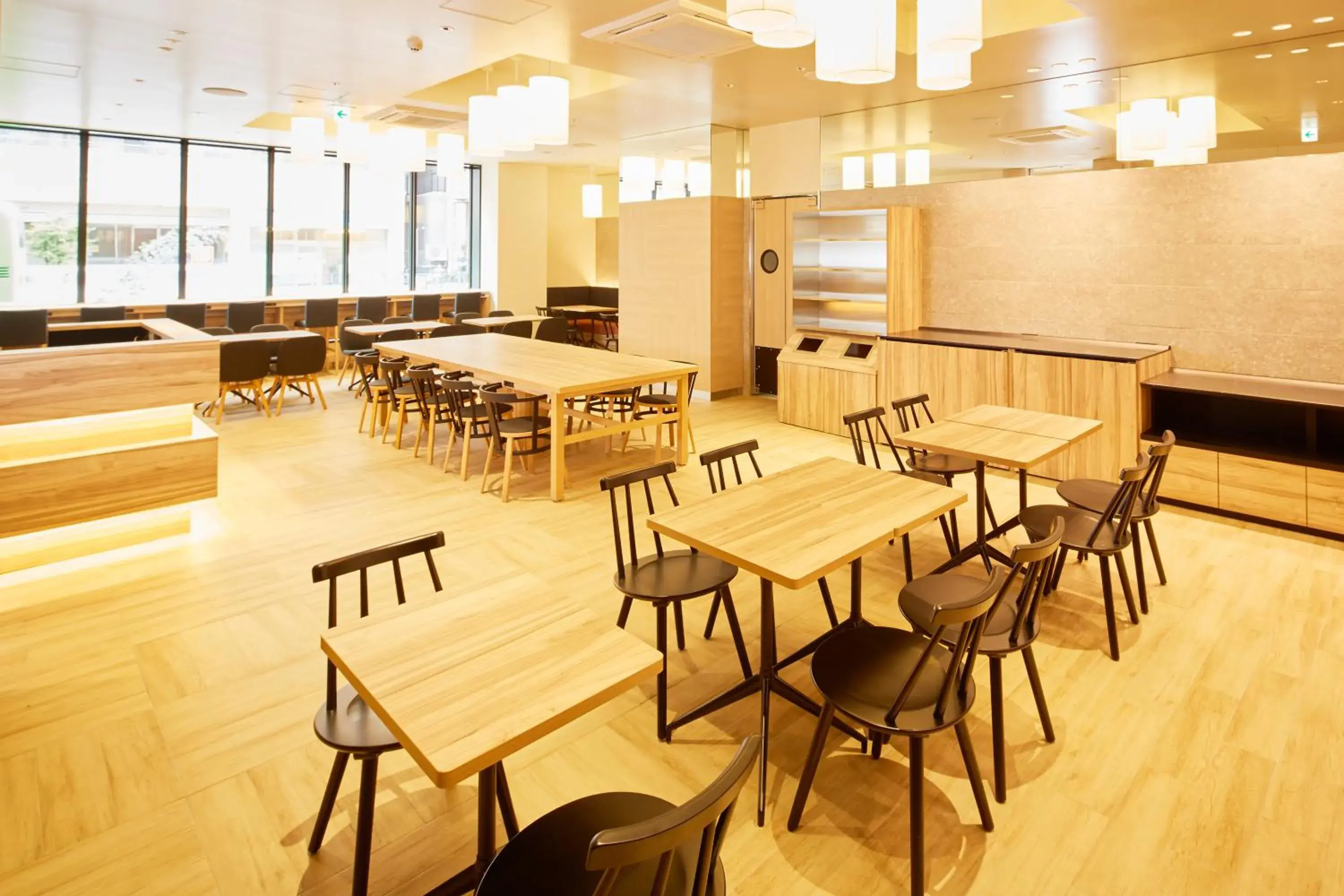 Restaurant/places to eat in hotel MONday Asakusa Restaurant/places to eat in hotel MONday Asakusa