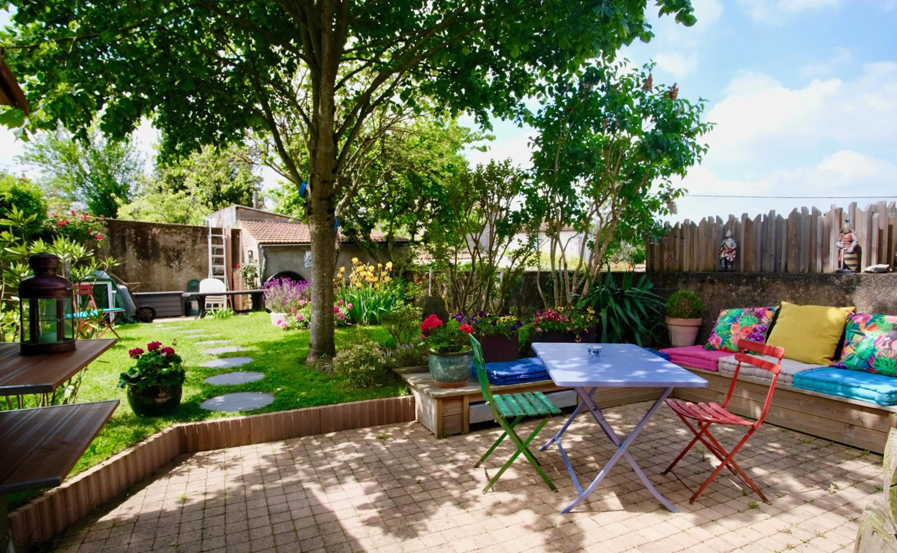 Property building in La maison du sculpteur à Tiffauges proche Puy du F