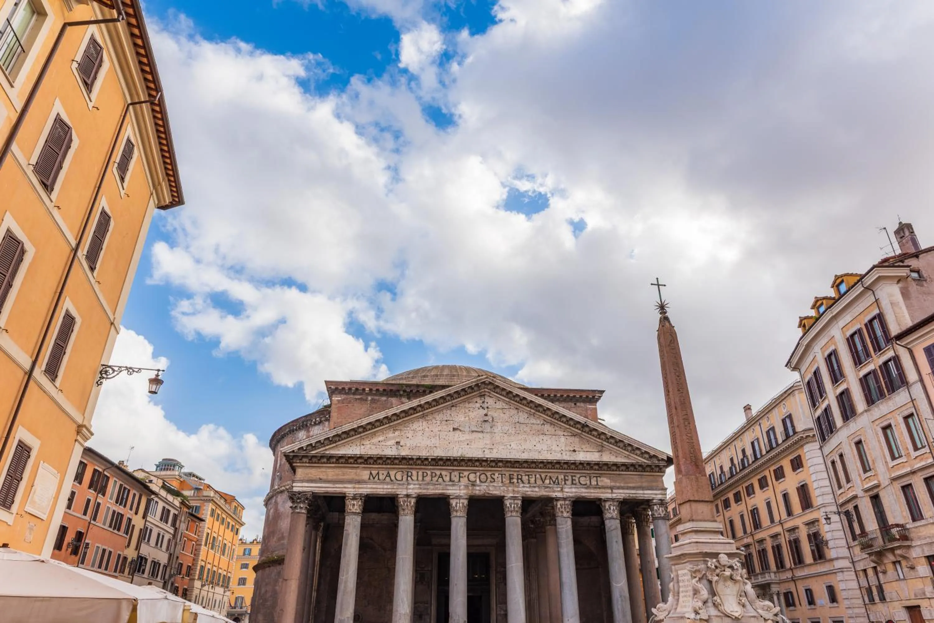 Pantheon Antique Suite