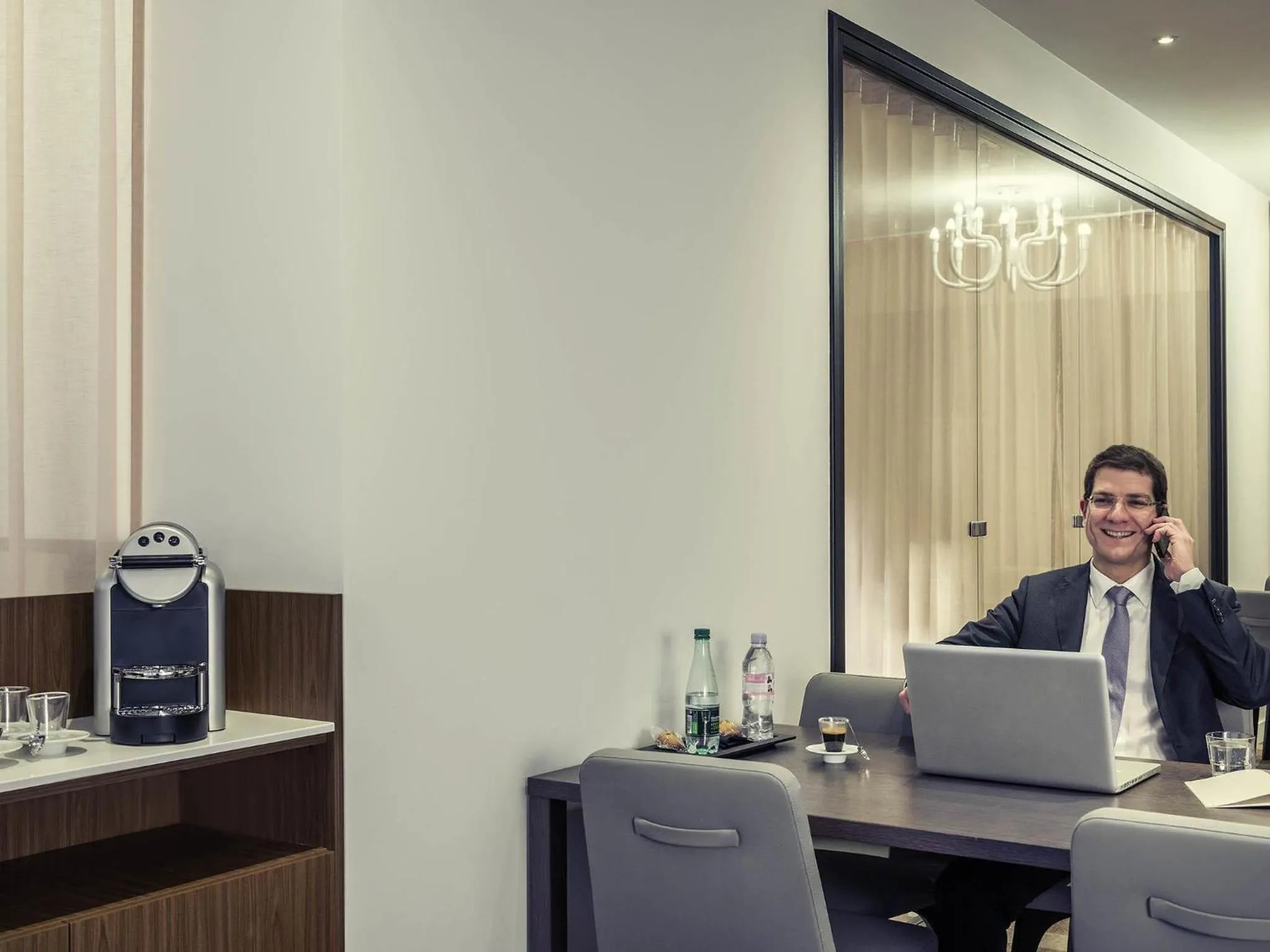 Meeting/conference room in Mercure Paris Montmartre Sacré Coeur