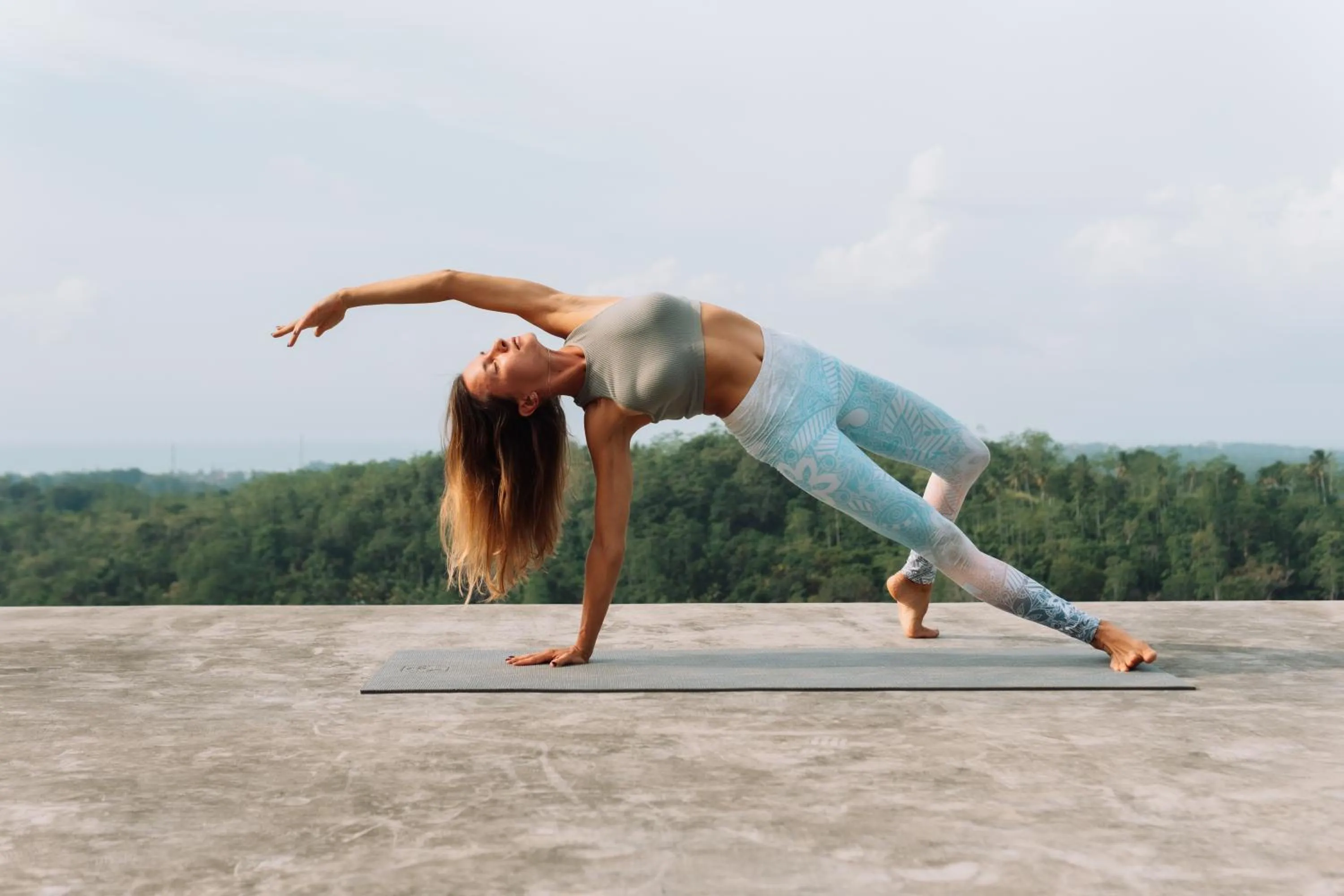 People in Malabar Hill