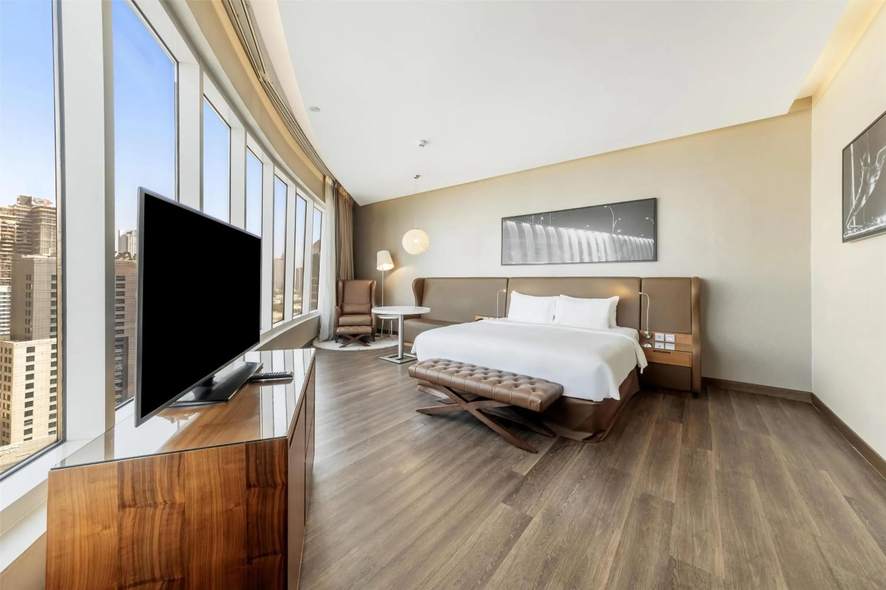 Bedroom, Bed in Radisson Blu Hotel, Dubai Canal View