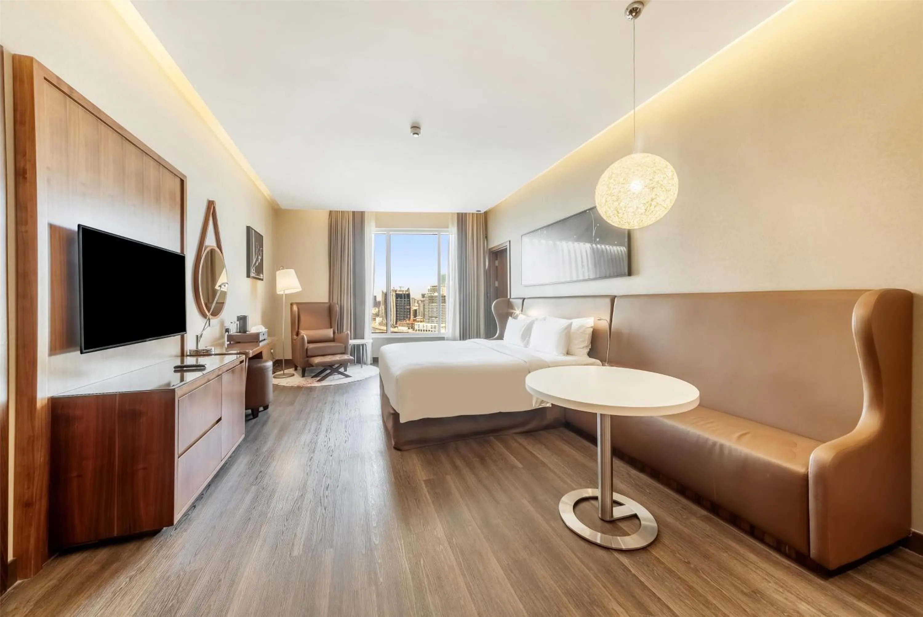 Bedroom, Bed in Radisson Blu Hotel, Dubai Canal View