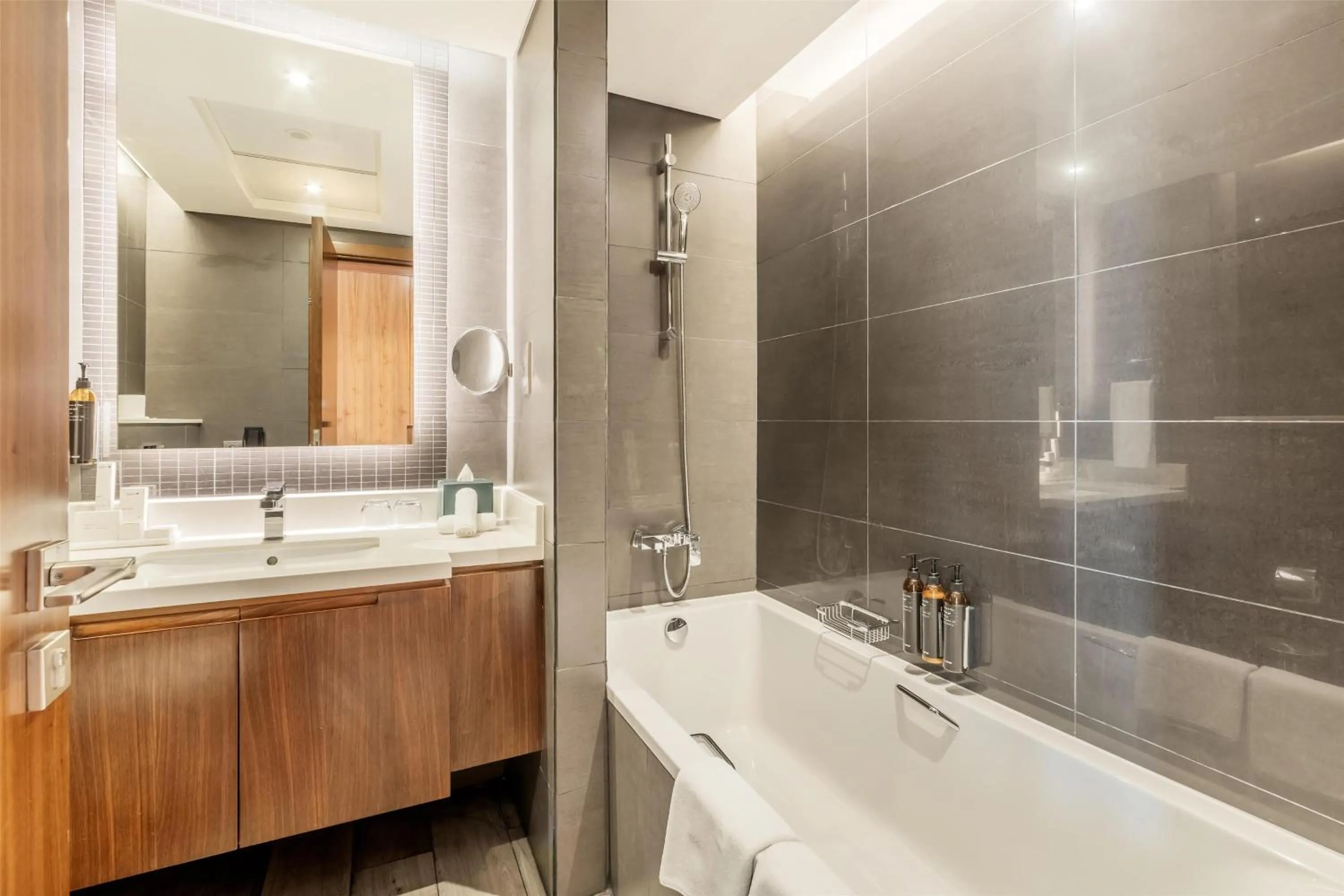 Bathroom in Radisson Blu Hotel, Dubai Canal View