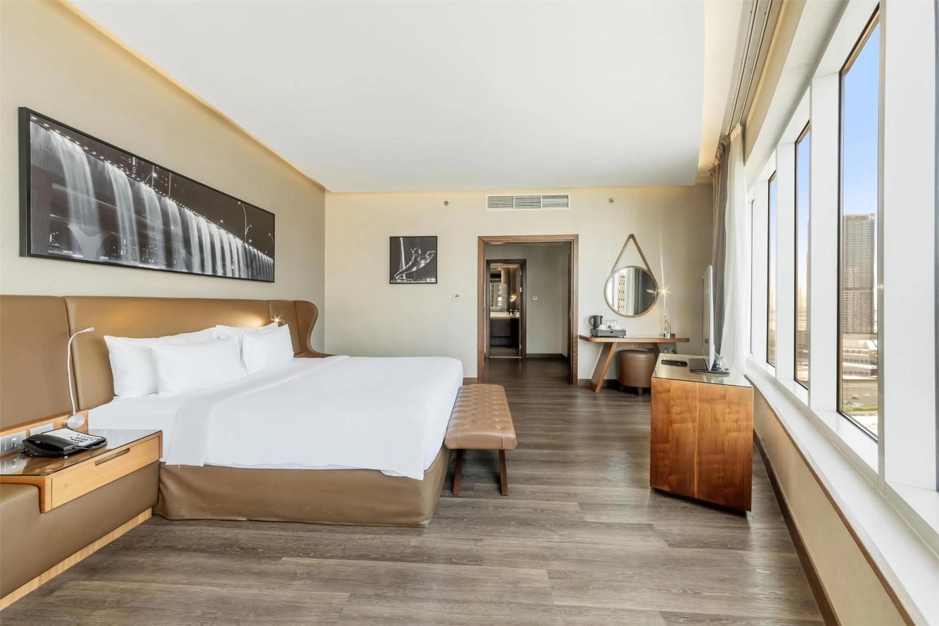 Bedroom, Bed in Radisson Blu Hotel, Dubai Canal View