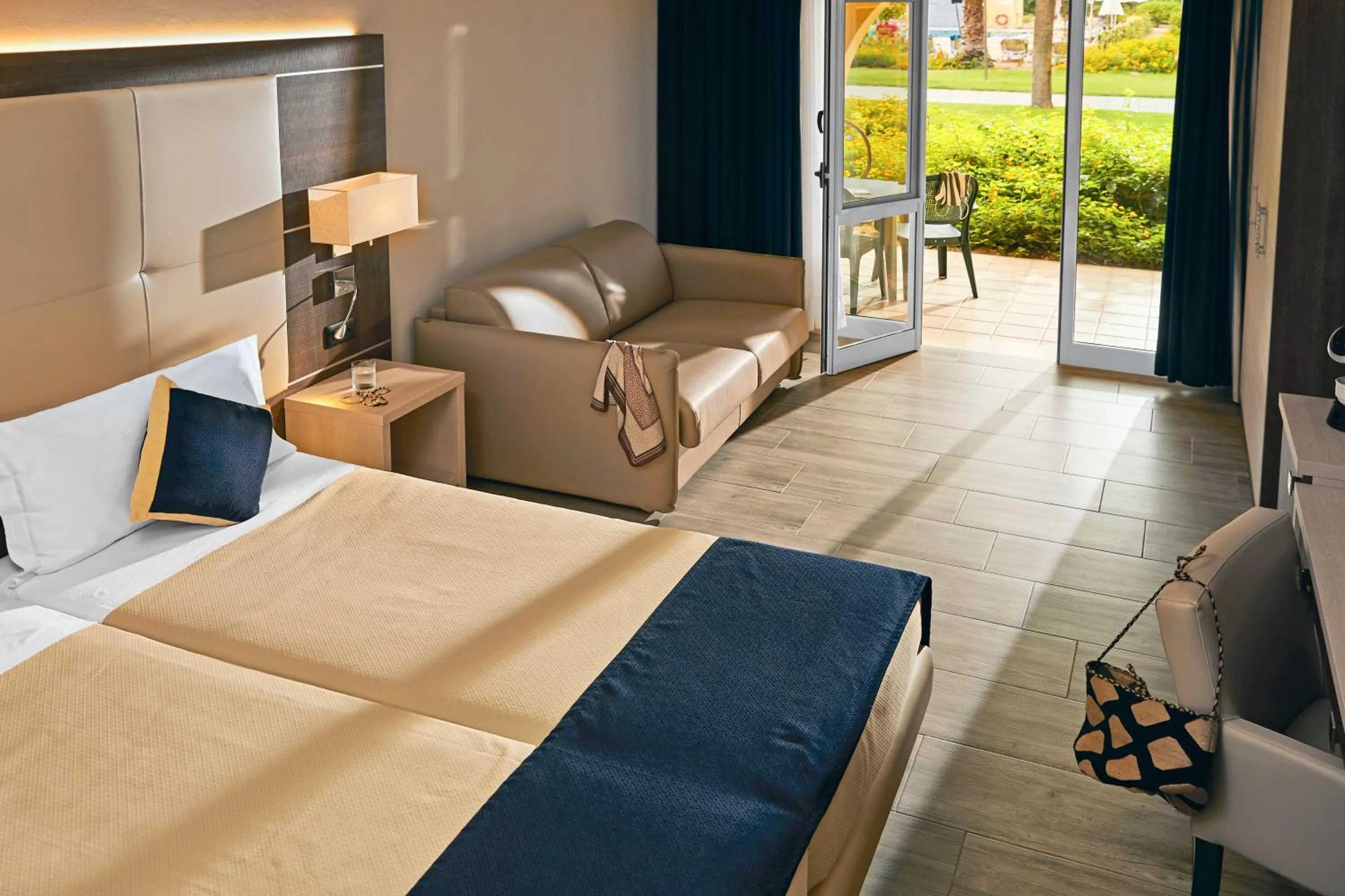 Bedroom, Bed in TUI MAGIC LIFE Calabria - All Inclusive