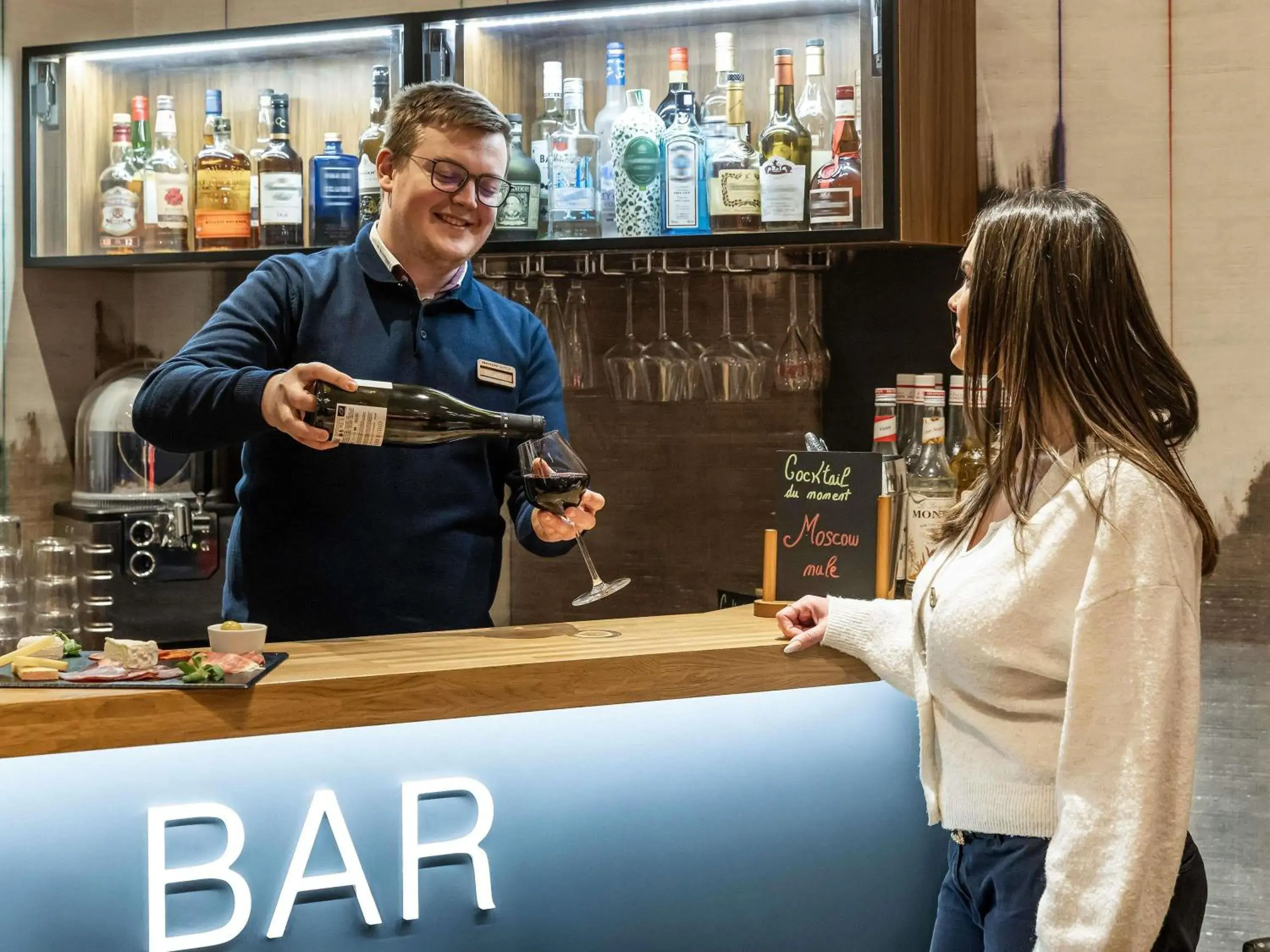 Lounge or bar in Mercure Lille Centre Grand Place Lounge or bar in Mercure Lille Centre Grand Place