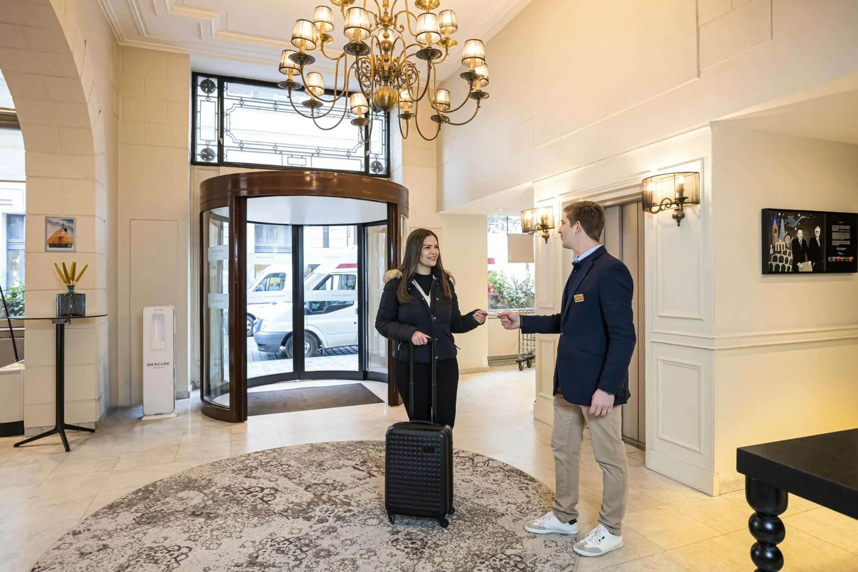 Lobby or reception in Mercure Lille Centre Grand Place