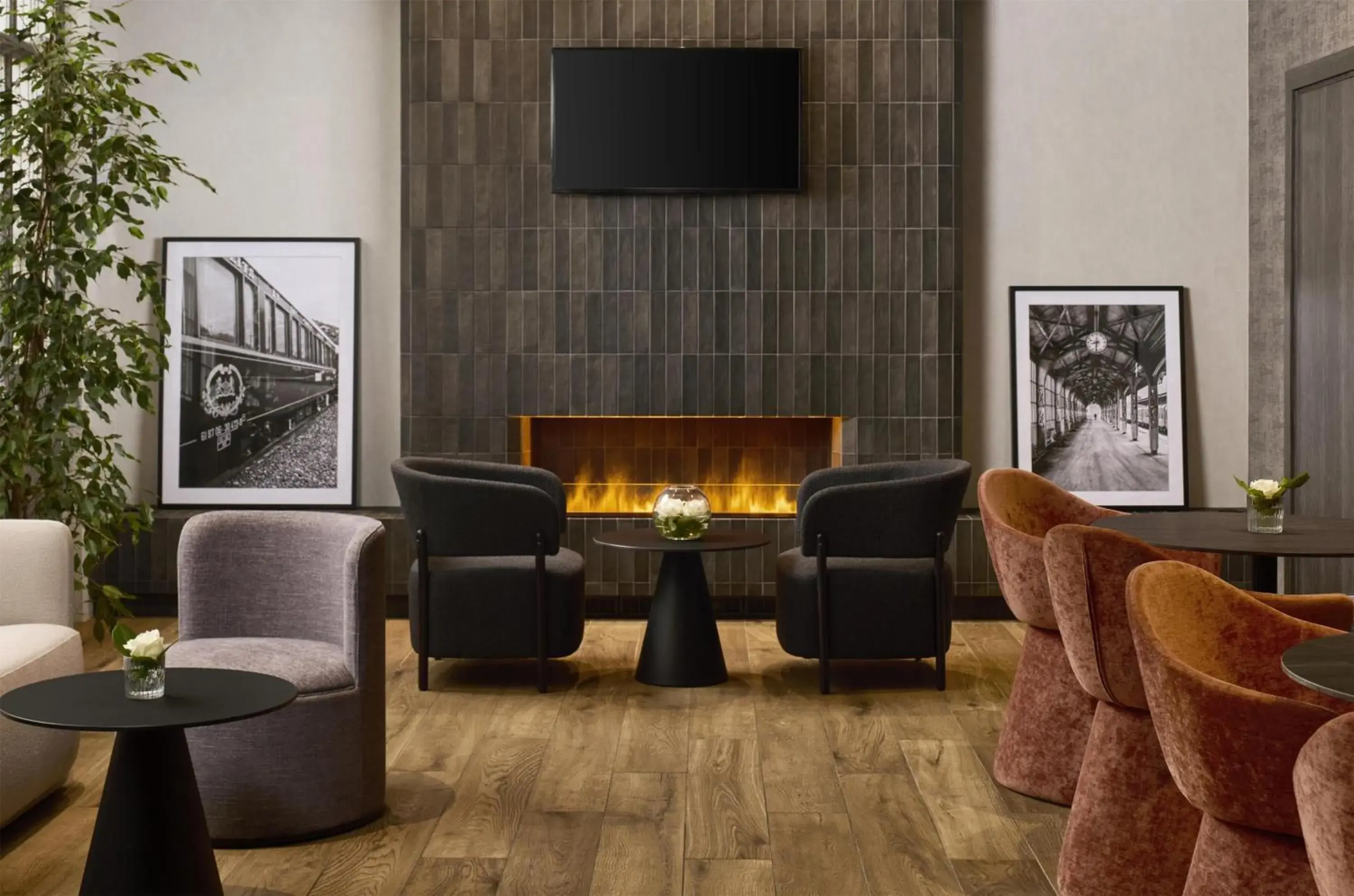 Lounge or bar in NH Paris Gare de l'Est Lounge or bar in NH Paris Gare de l'Est