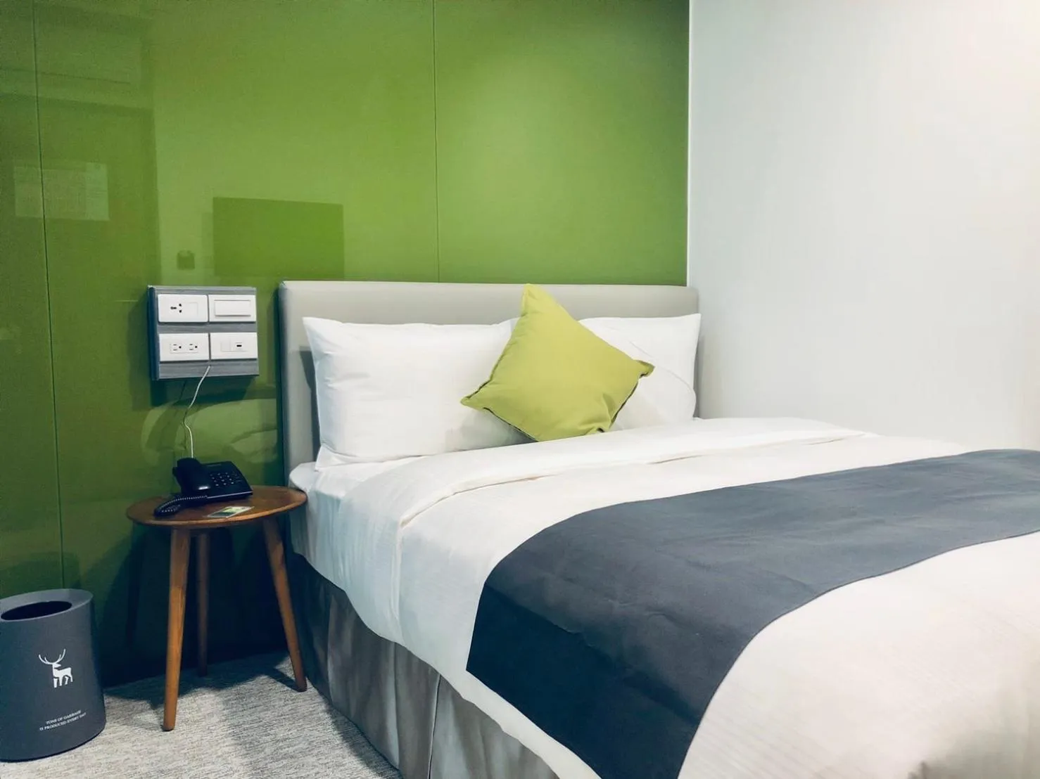 Bed in T.O. Hotel - Taipei station