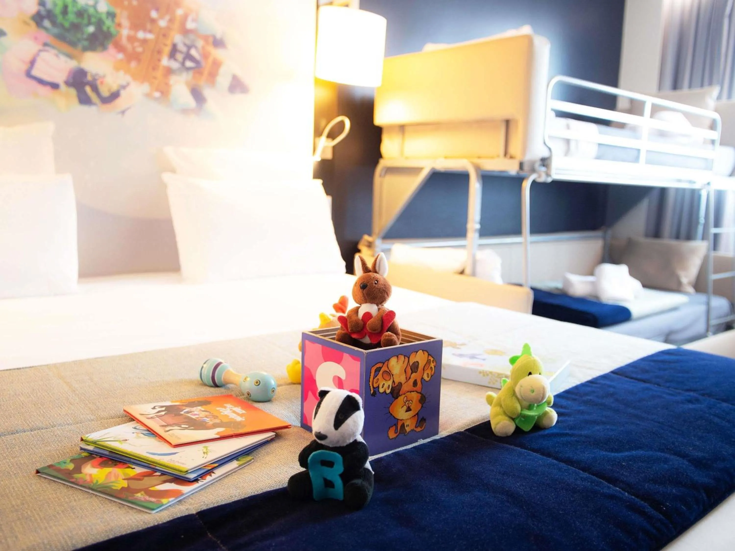 Bedroom, Bed in Mercure Toulouse Centre Saint-Georges