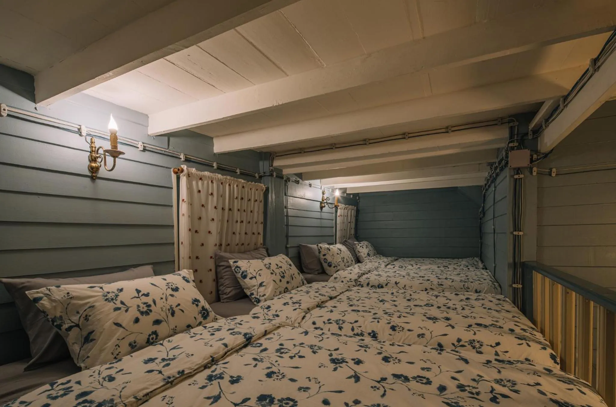 Bed in Lhong Yaowarat hostel