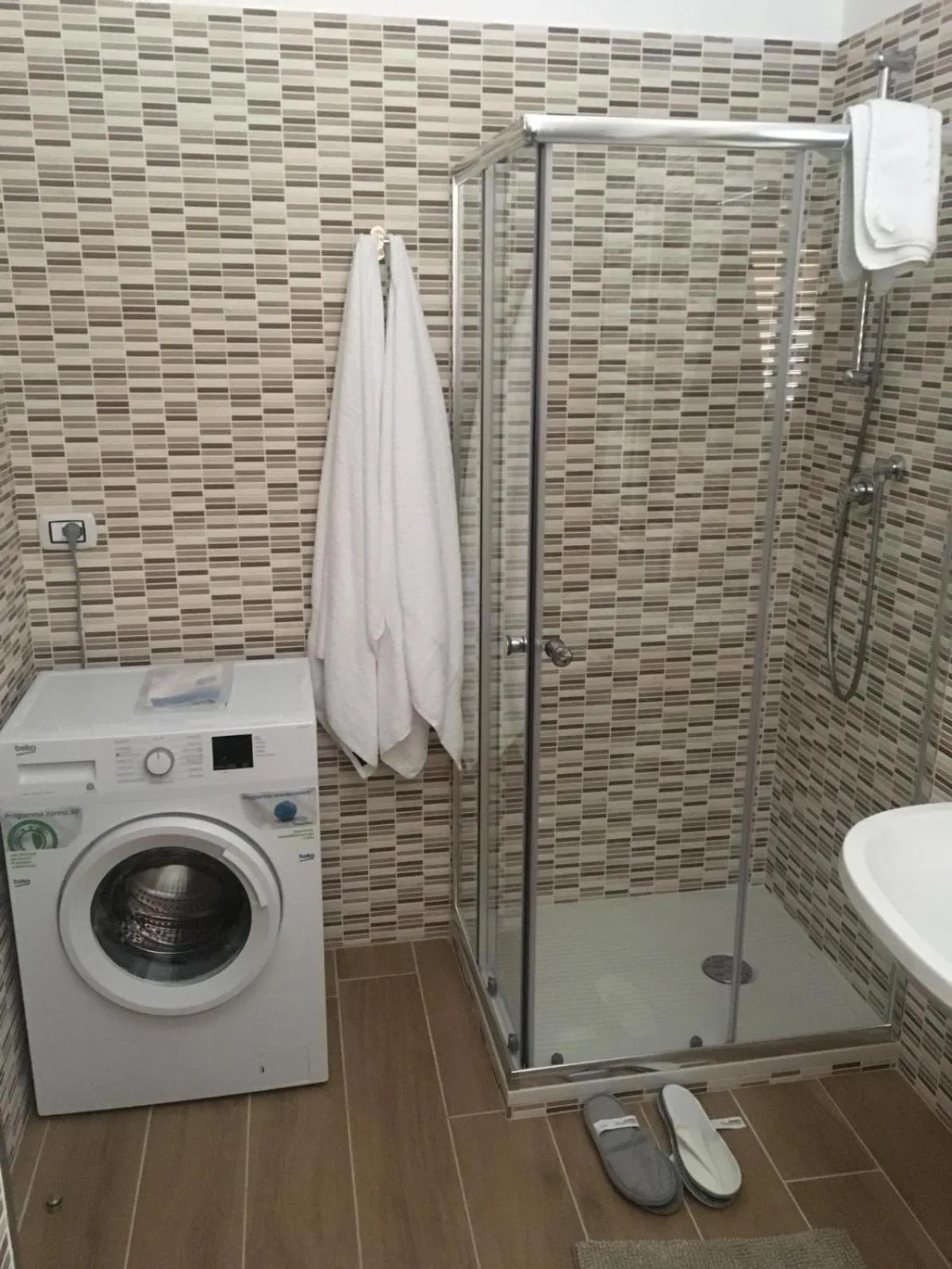 Shower in B&B Amores