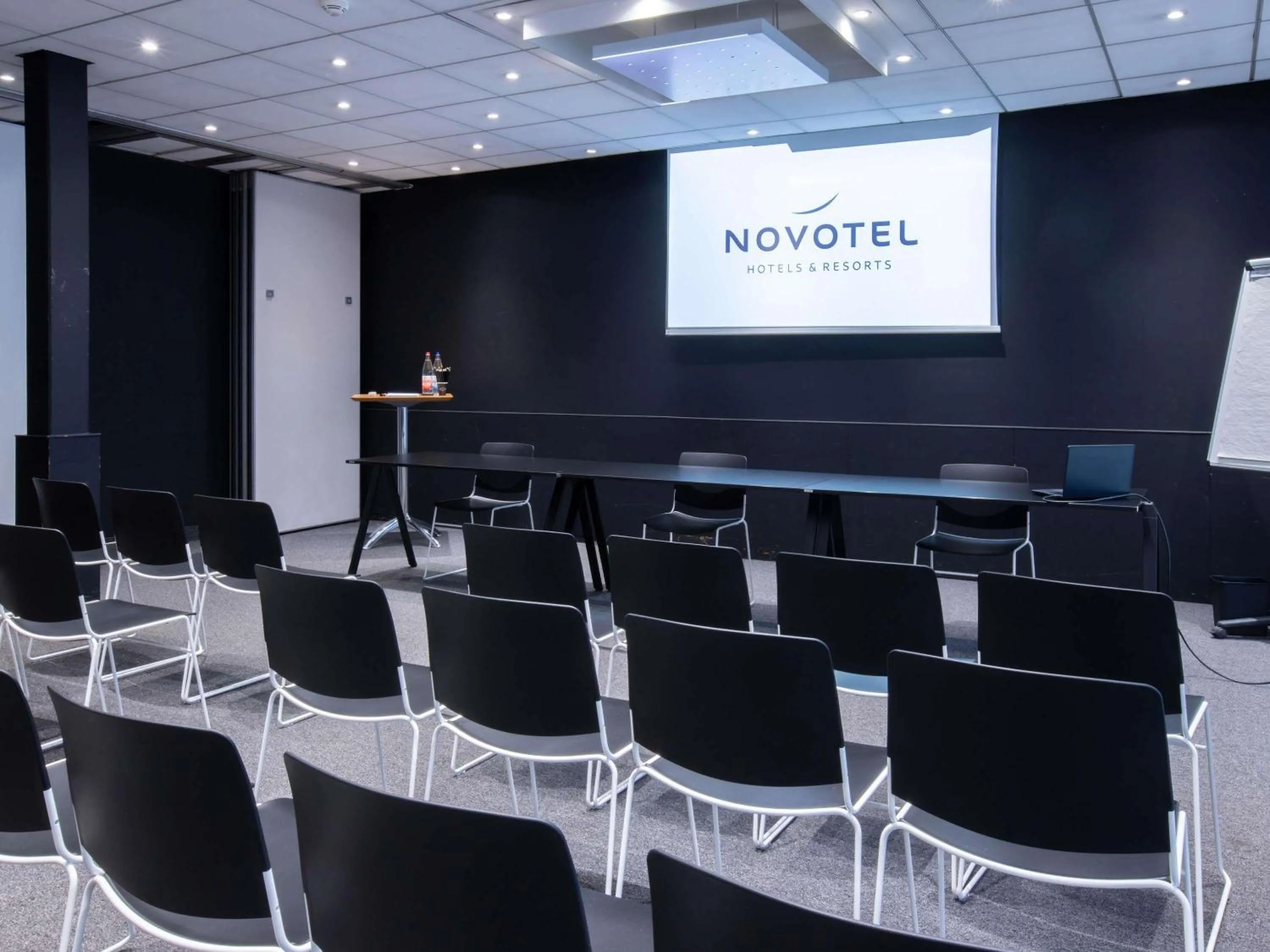 Meeting/conference room in Novotel Mulhouse Bâle Fribourg