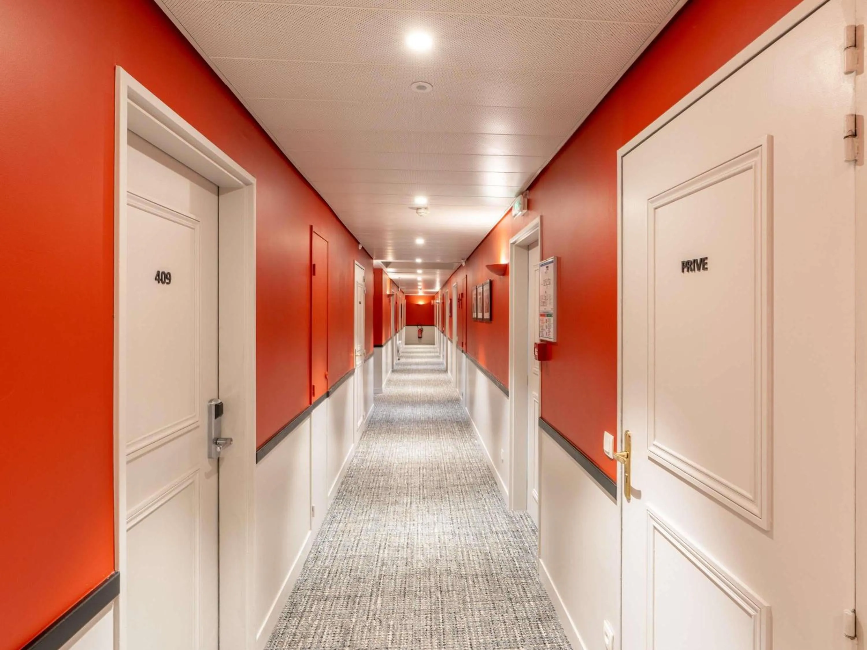 Property building in Mercure Deauville Centre