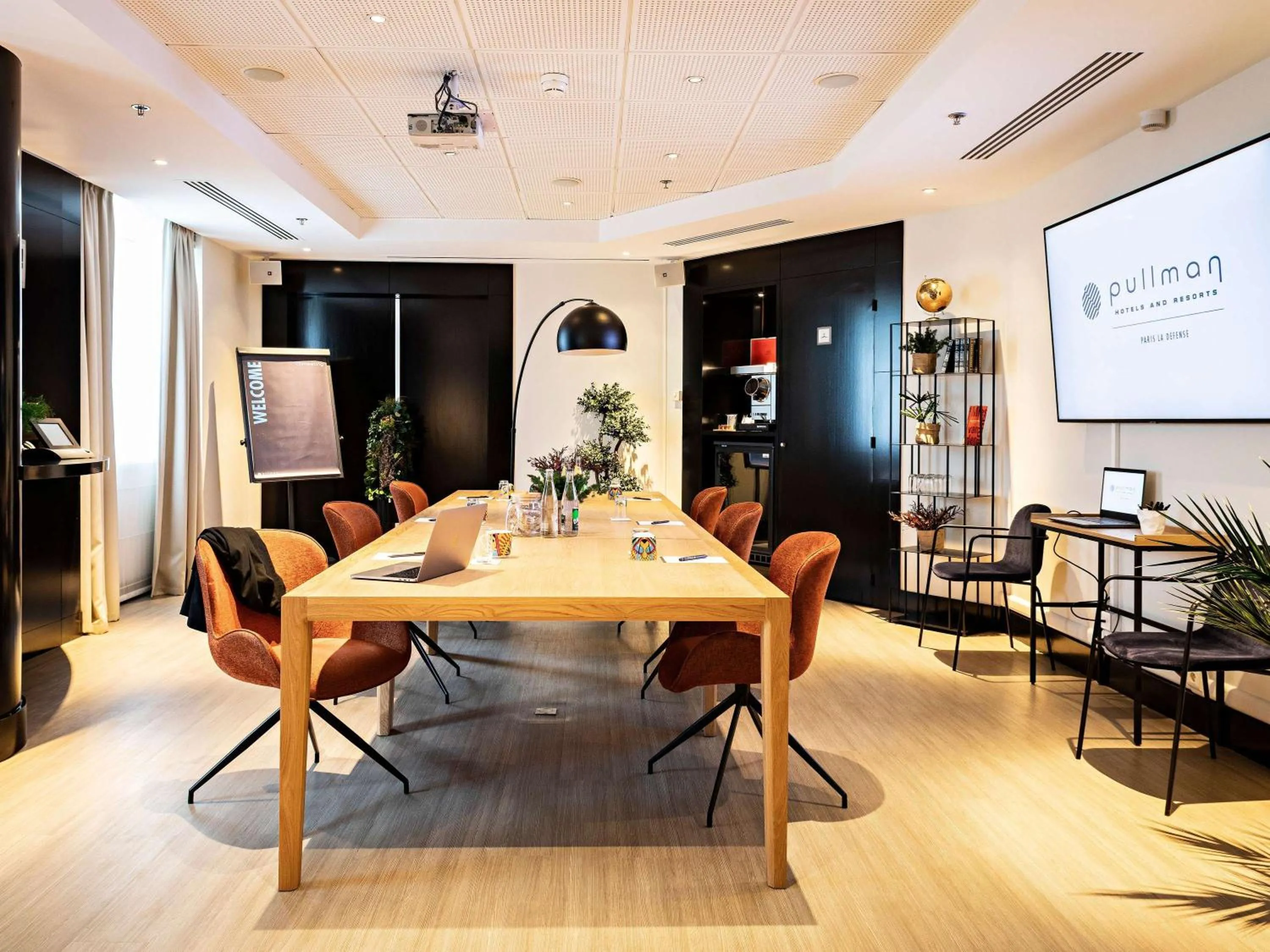 Meeting/conference room in Pullman Paris La Défense