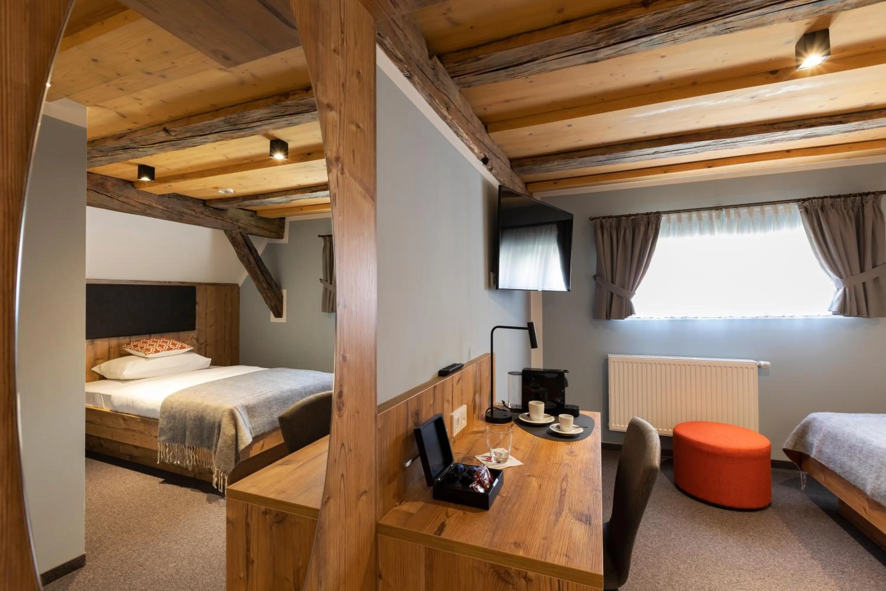 Bedroom, Bed in Aston‘s Hotel