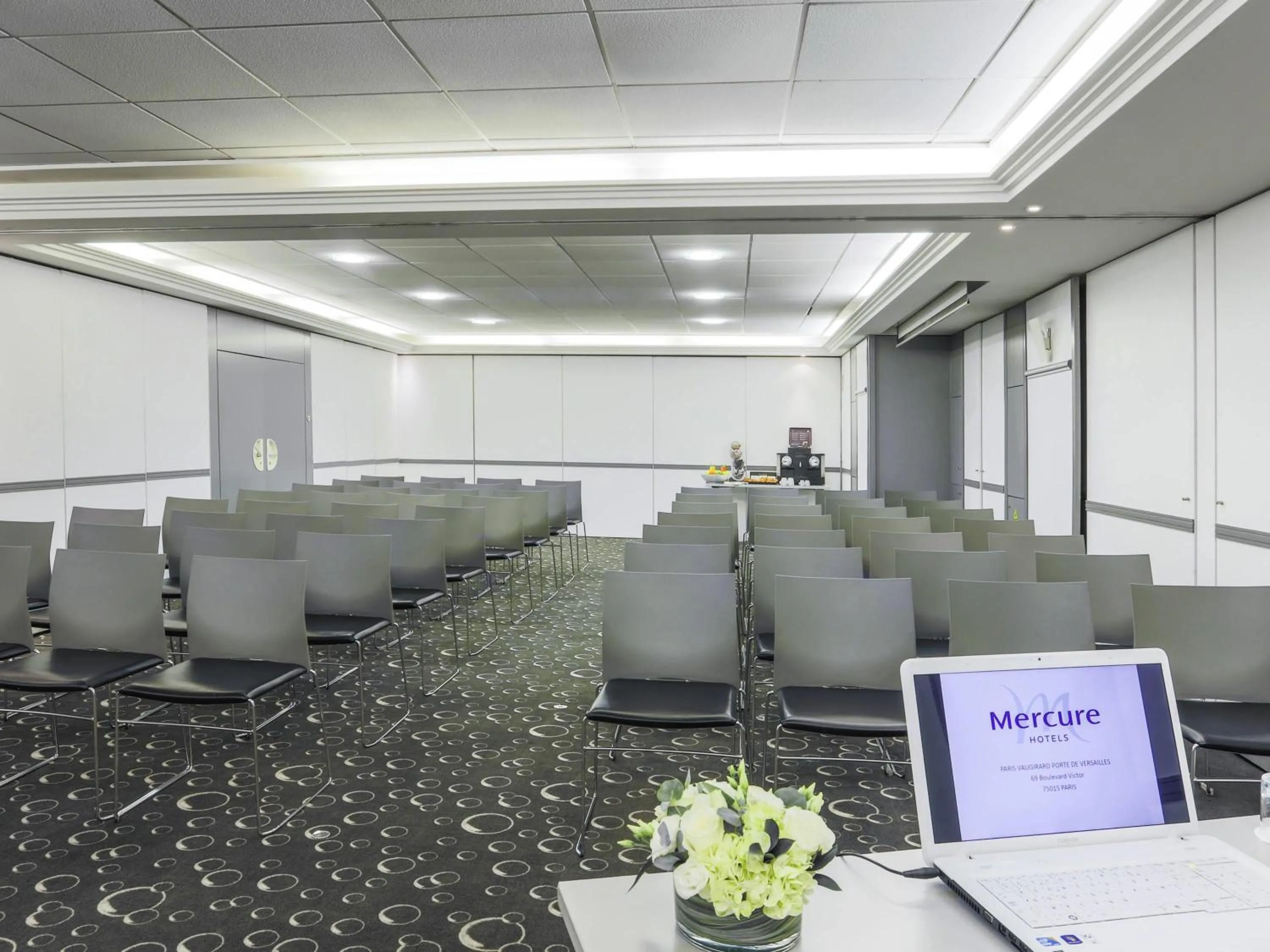 Meeting/conference room in Mercure Paris Vaugirard Porte De Versailles