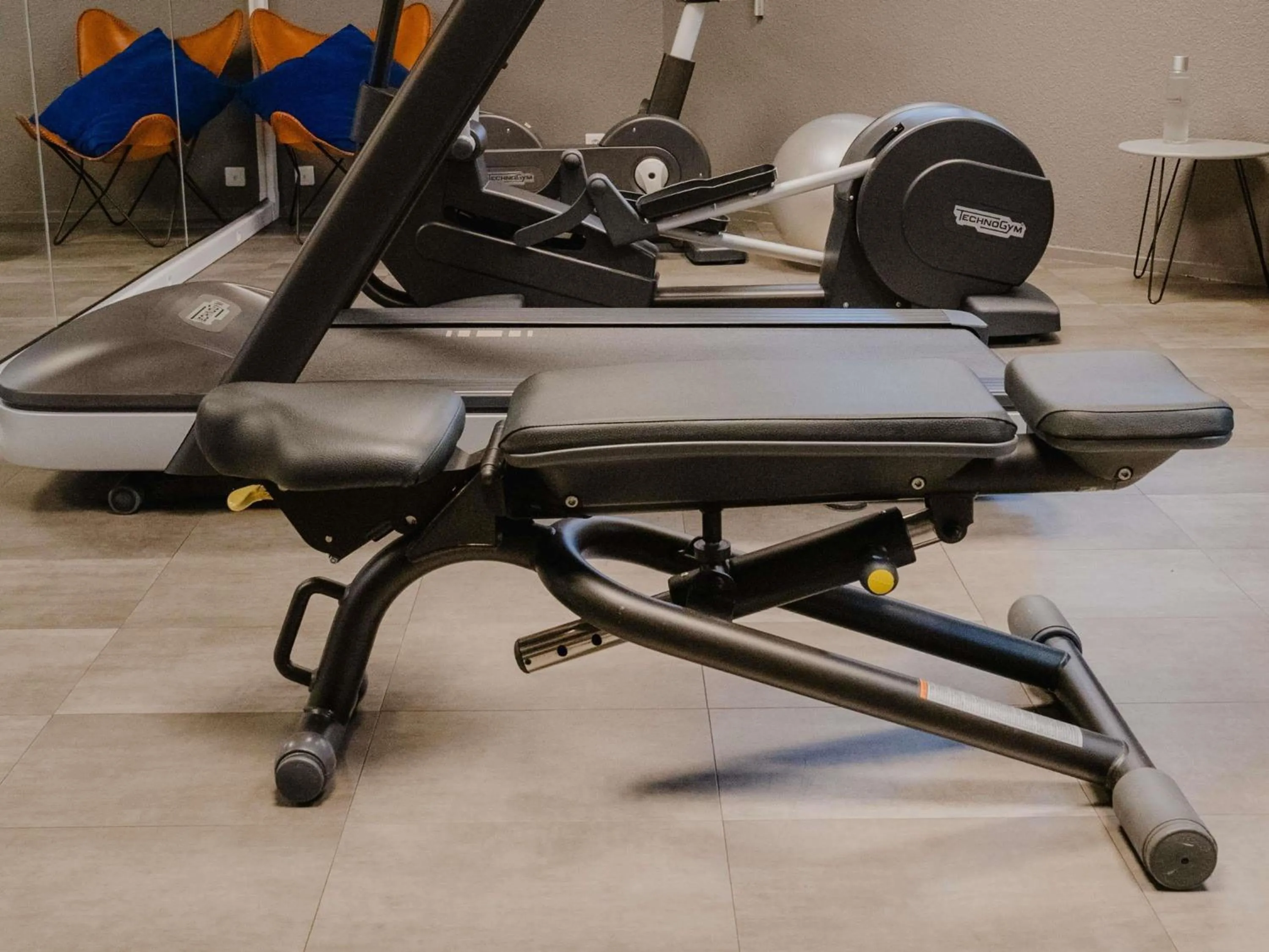 Fitness centre/facilities in Mercure Le Havre Centre Bassin Du Commerce