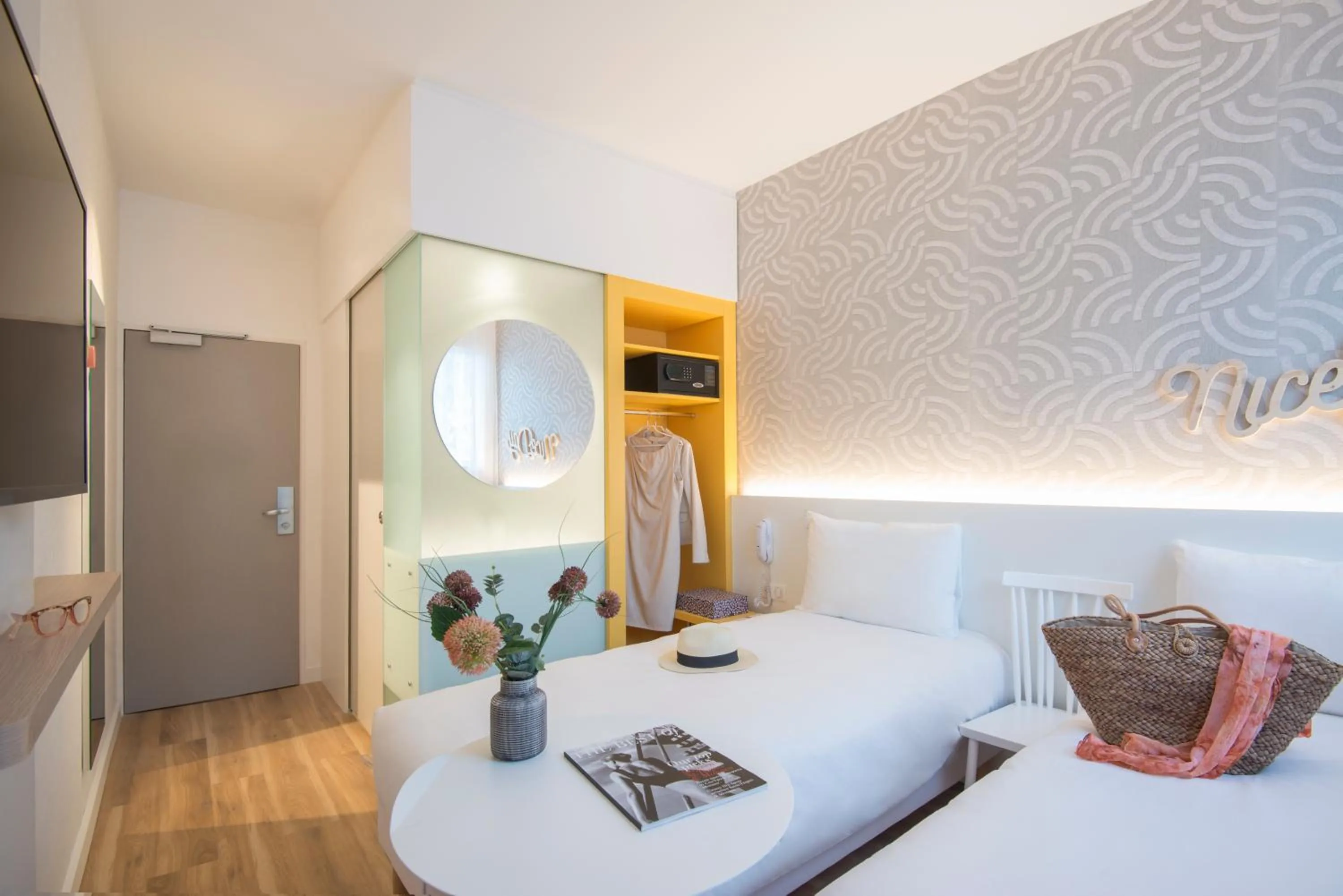 Bed in ibis Styles Nice Cap 3000 Aéroport