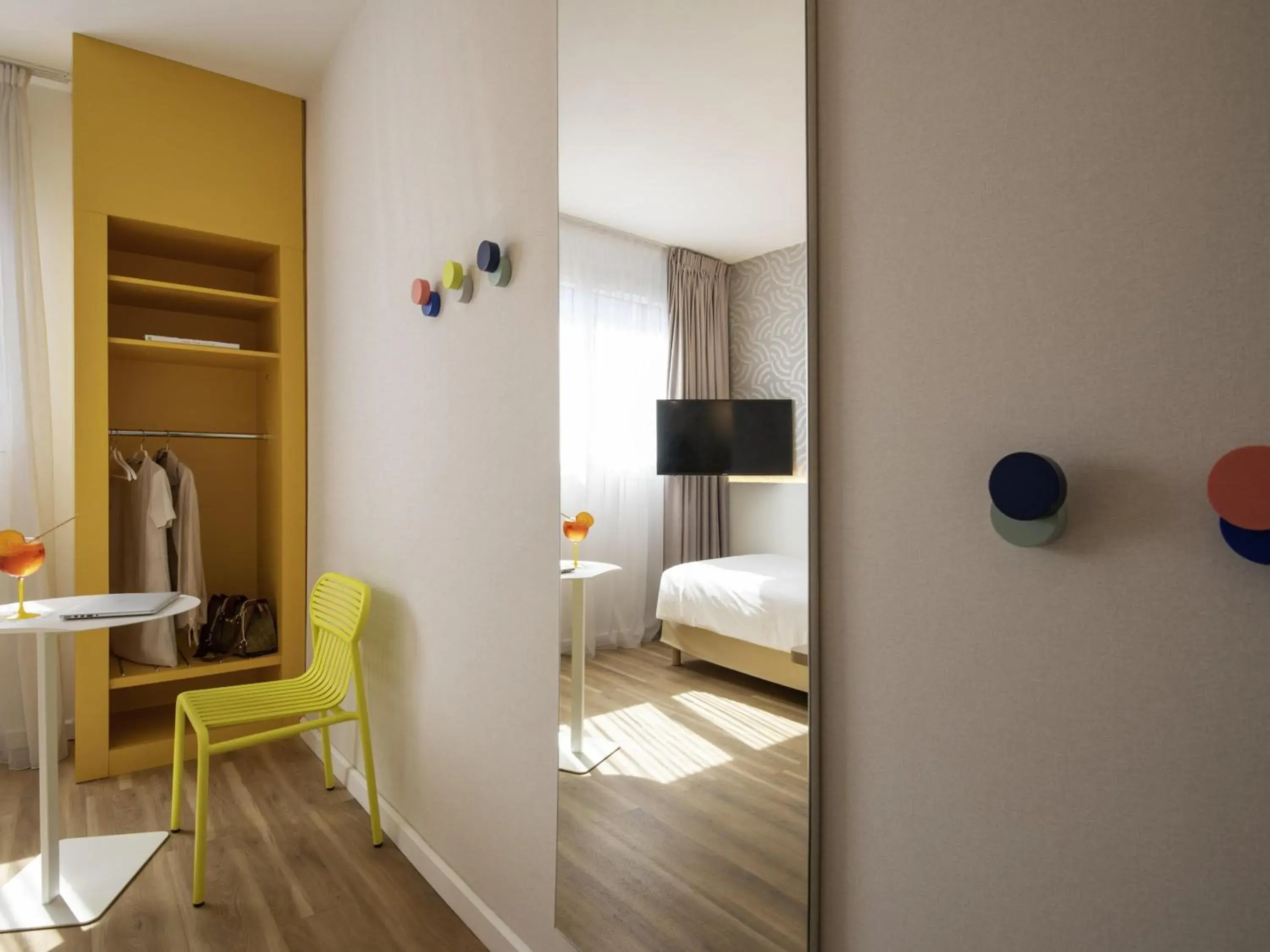 Bedroom, Bed in ibis Styles Nice Cap 3000 Aéroport Bedroom, Bed in ibis Styles Nice Cap 3000 Aéroport