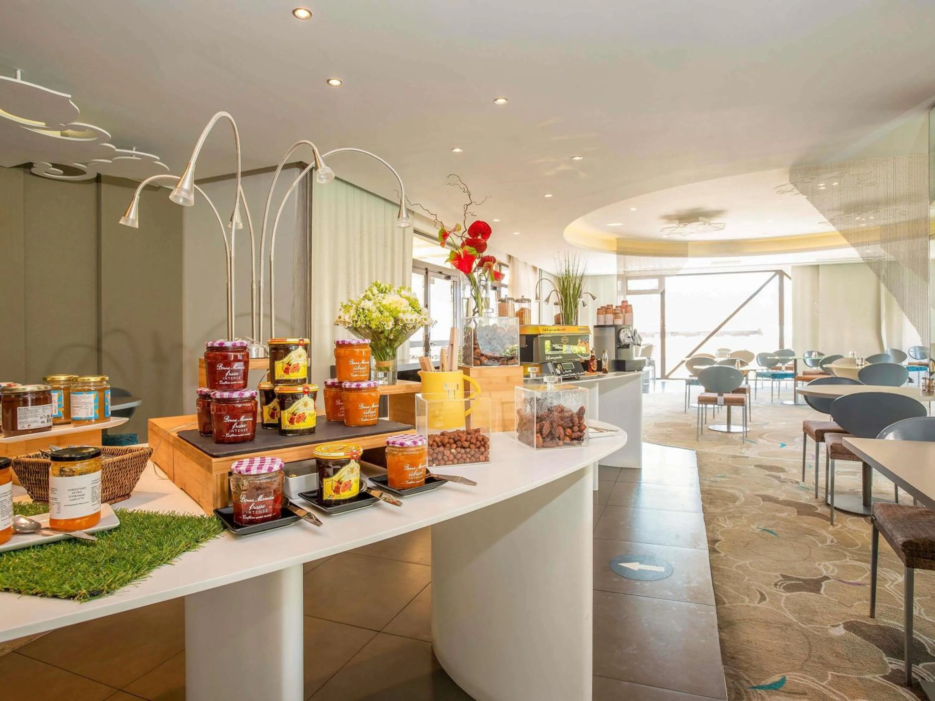 Breakfast in Mercure Marseille Centre Vieux Port