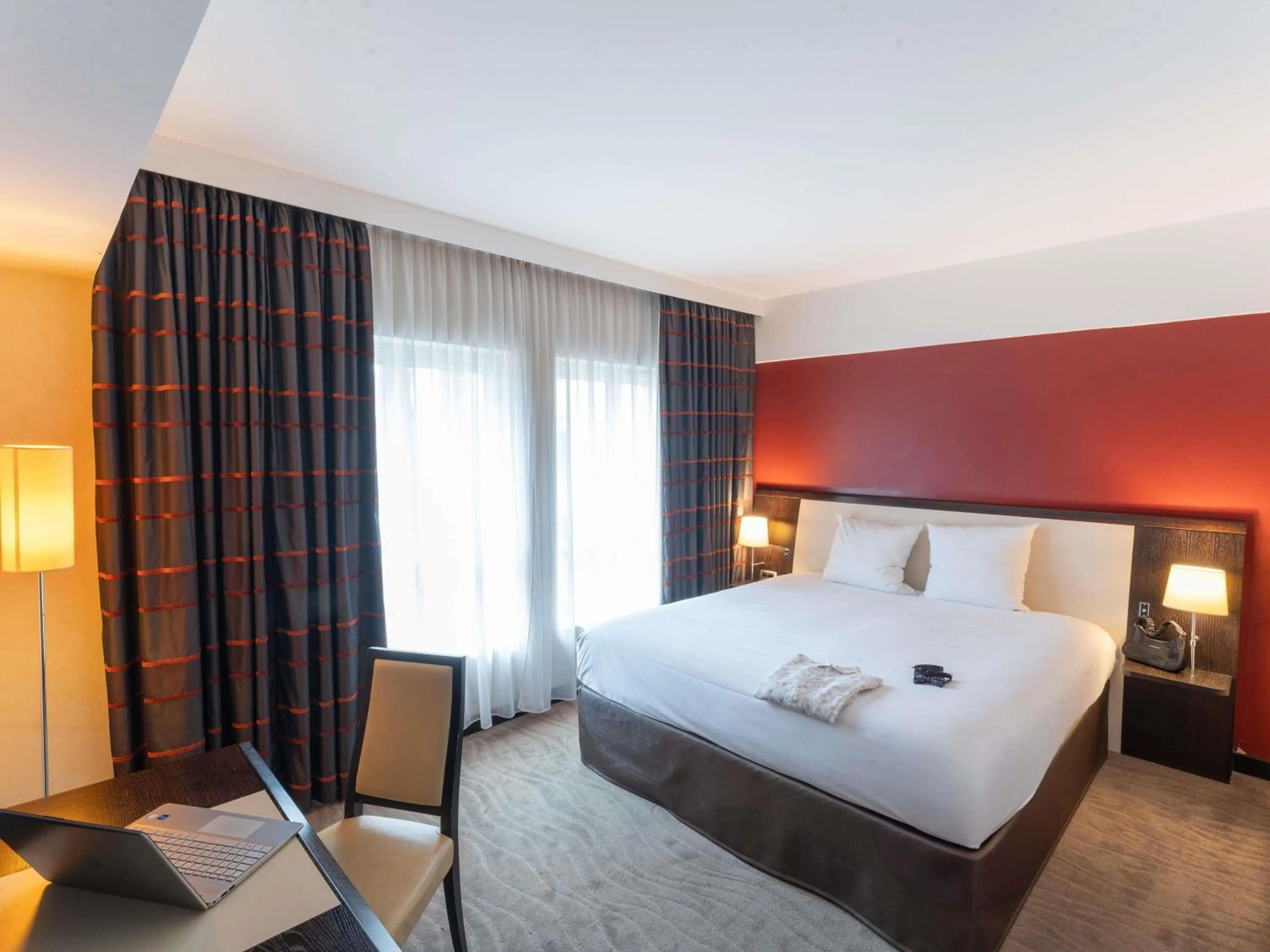 Bedroom, Bed in Mercure Le Mans Centre