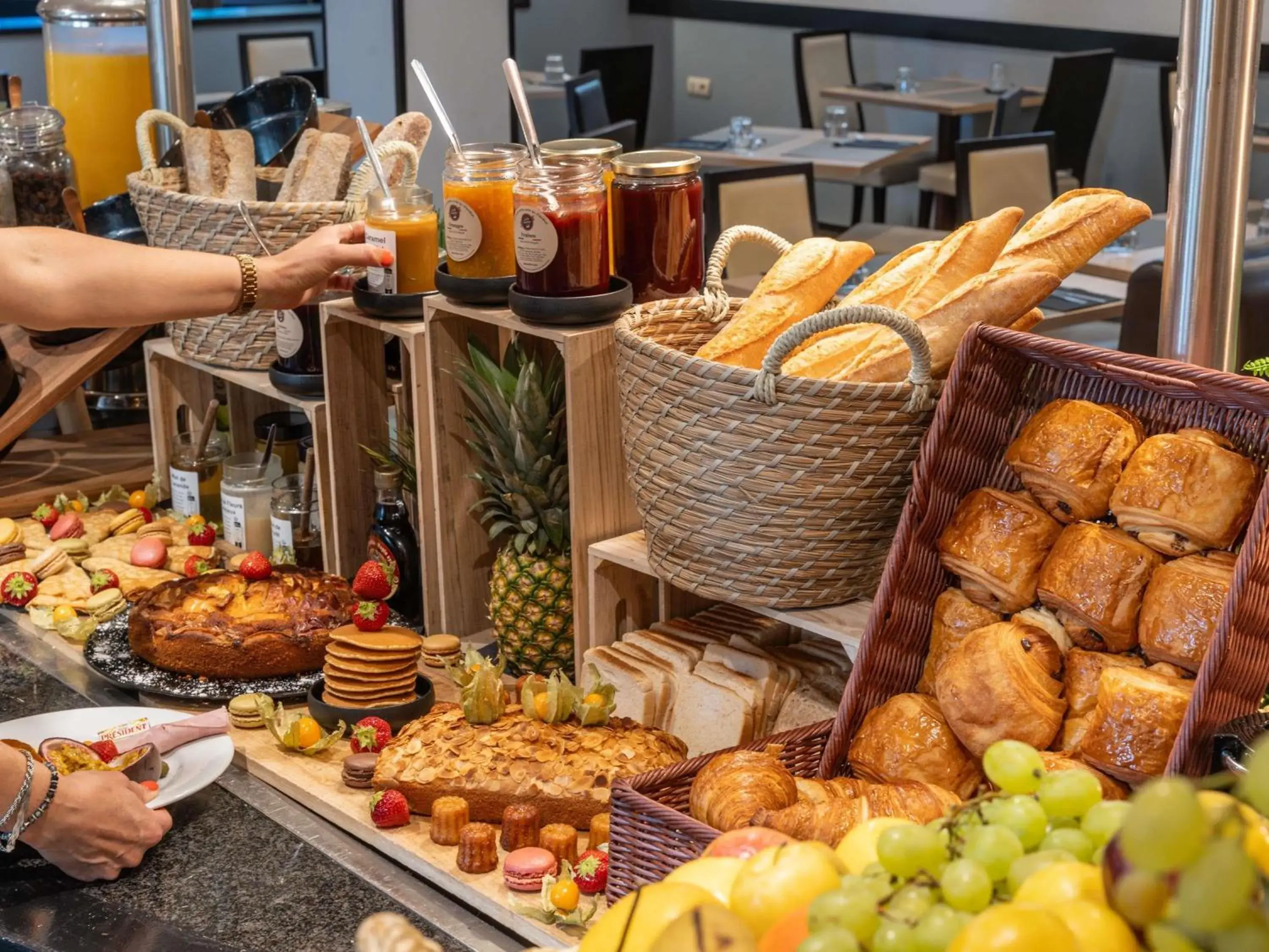 Property building in Mercure Le Mans Centre Property building in Mercure Le Mans Centre