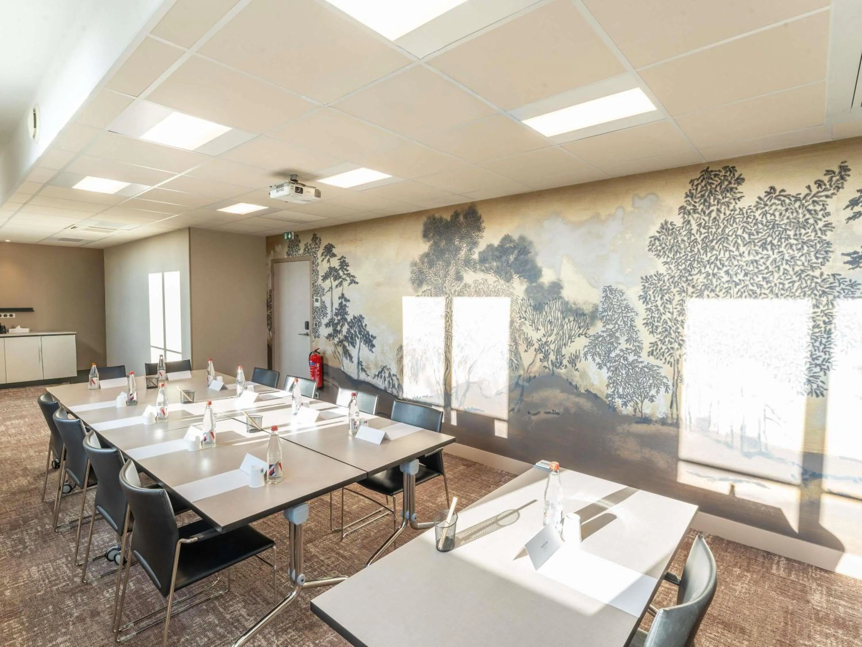Meeting/conference room in Mercure Le Mans Centre