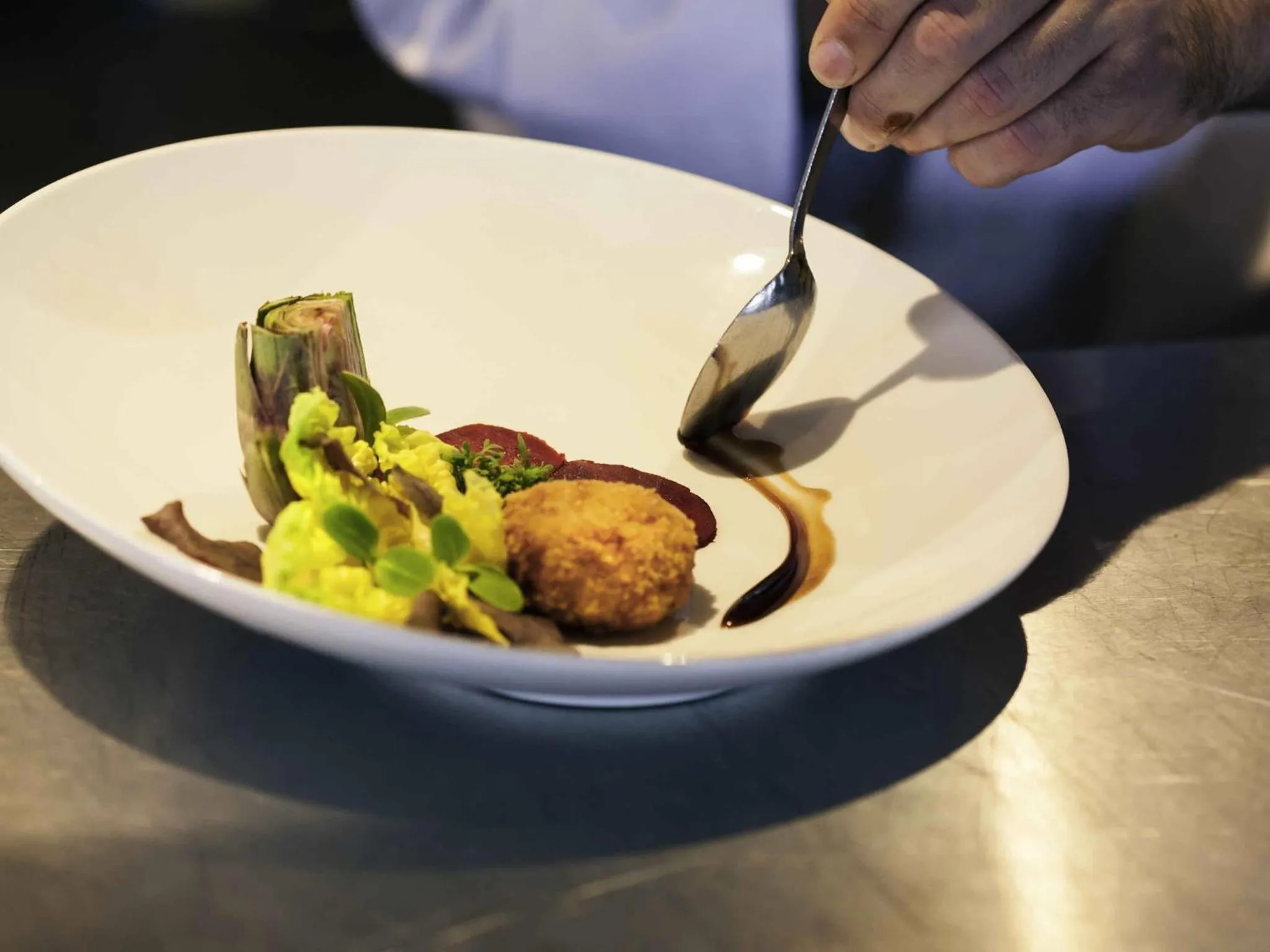 Restaurant/places to eat in Mercure Le Mans Centre