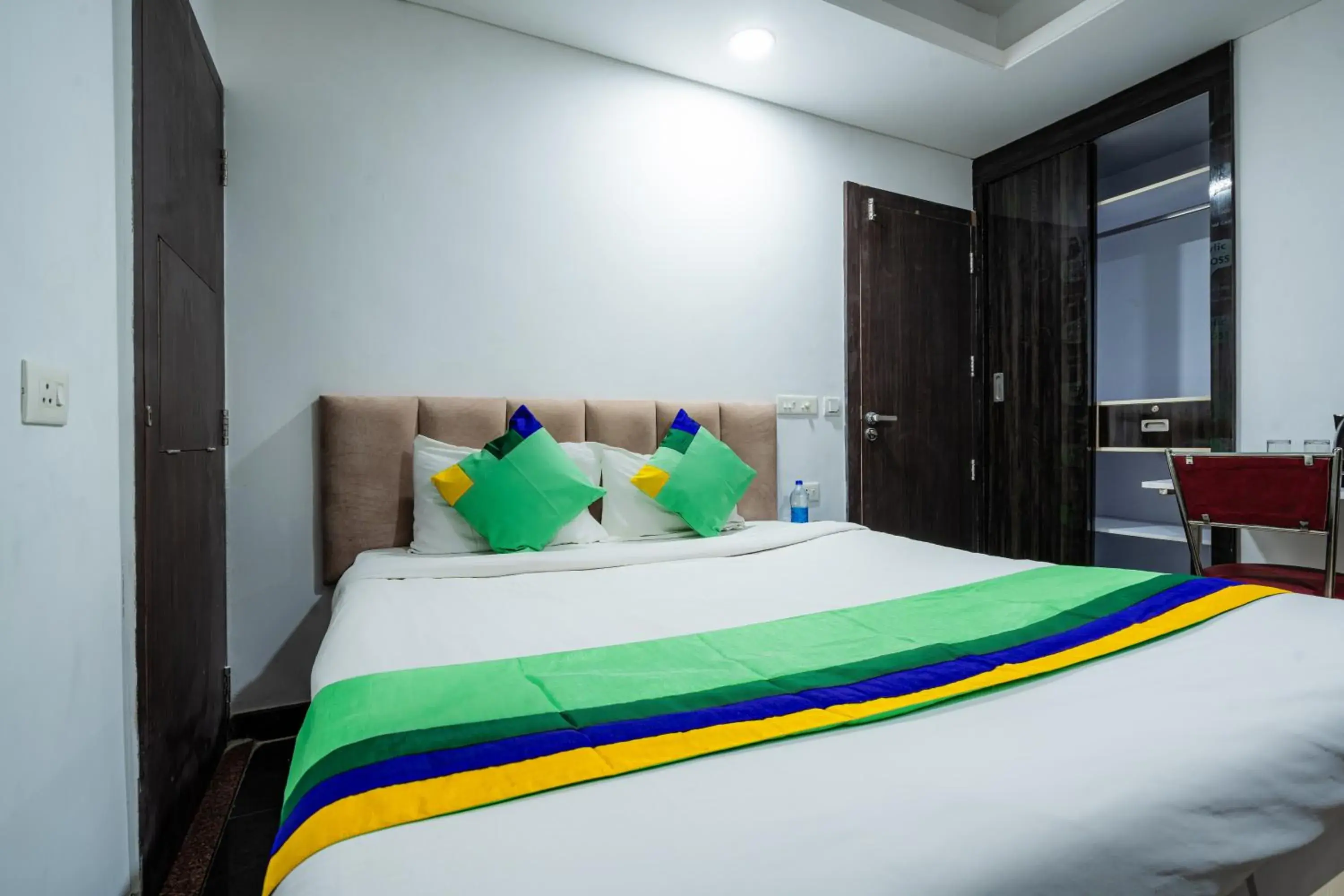 Bedroom, Bed in Treebo Silver Apartment Bedroom, Bed in Treebo Silver Apartment