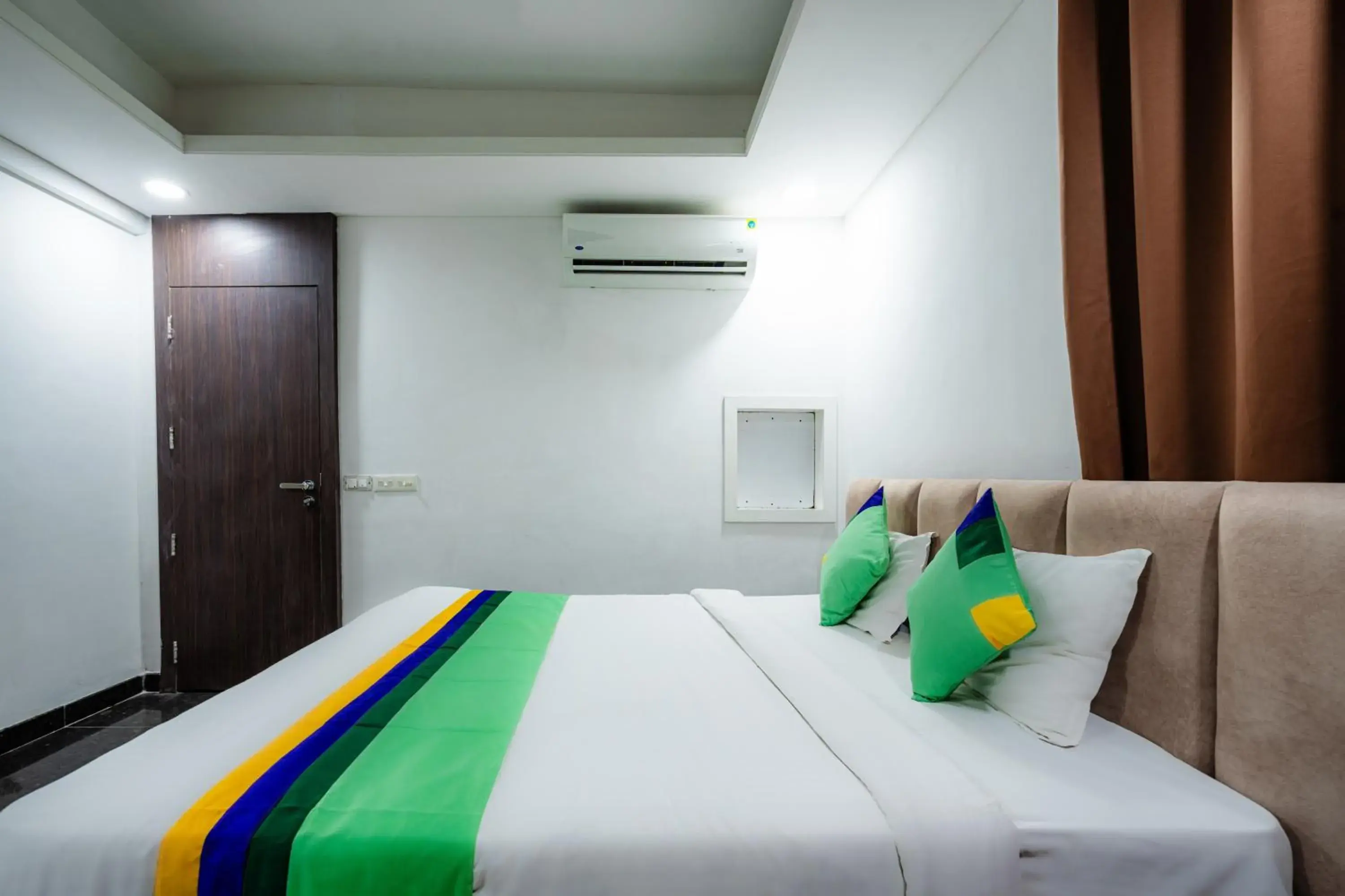 Bed in Treebo Silver Apartment Bed in Treebo Silver Apartment