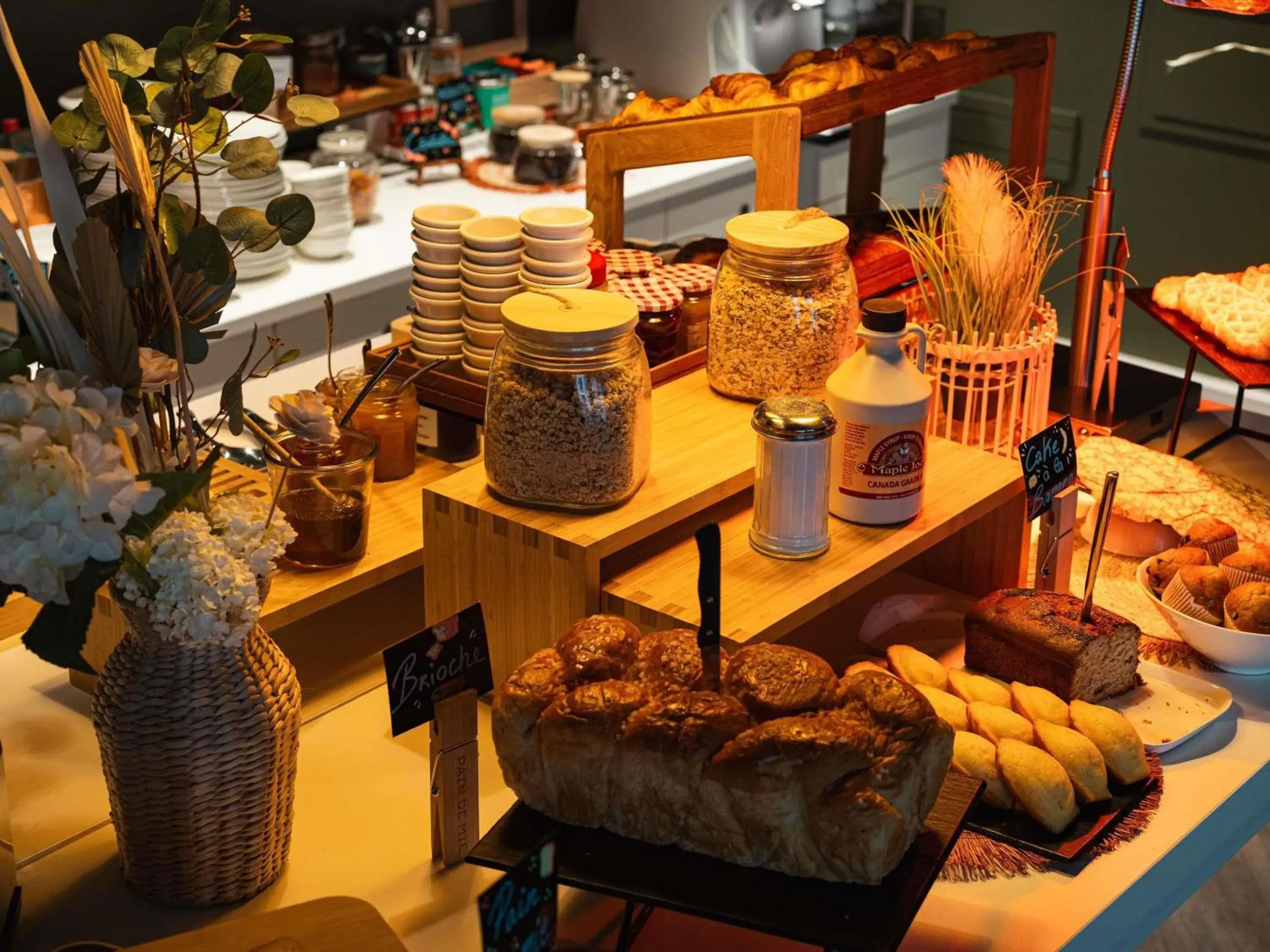 Breakfast in Novotel Lille Centre Gares Breakfast in Novotel Lille Centre Gares