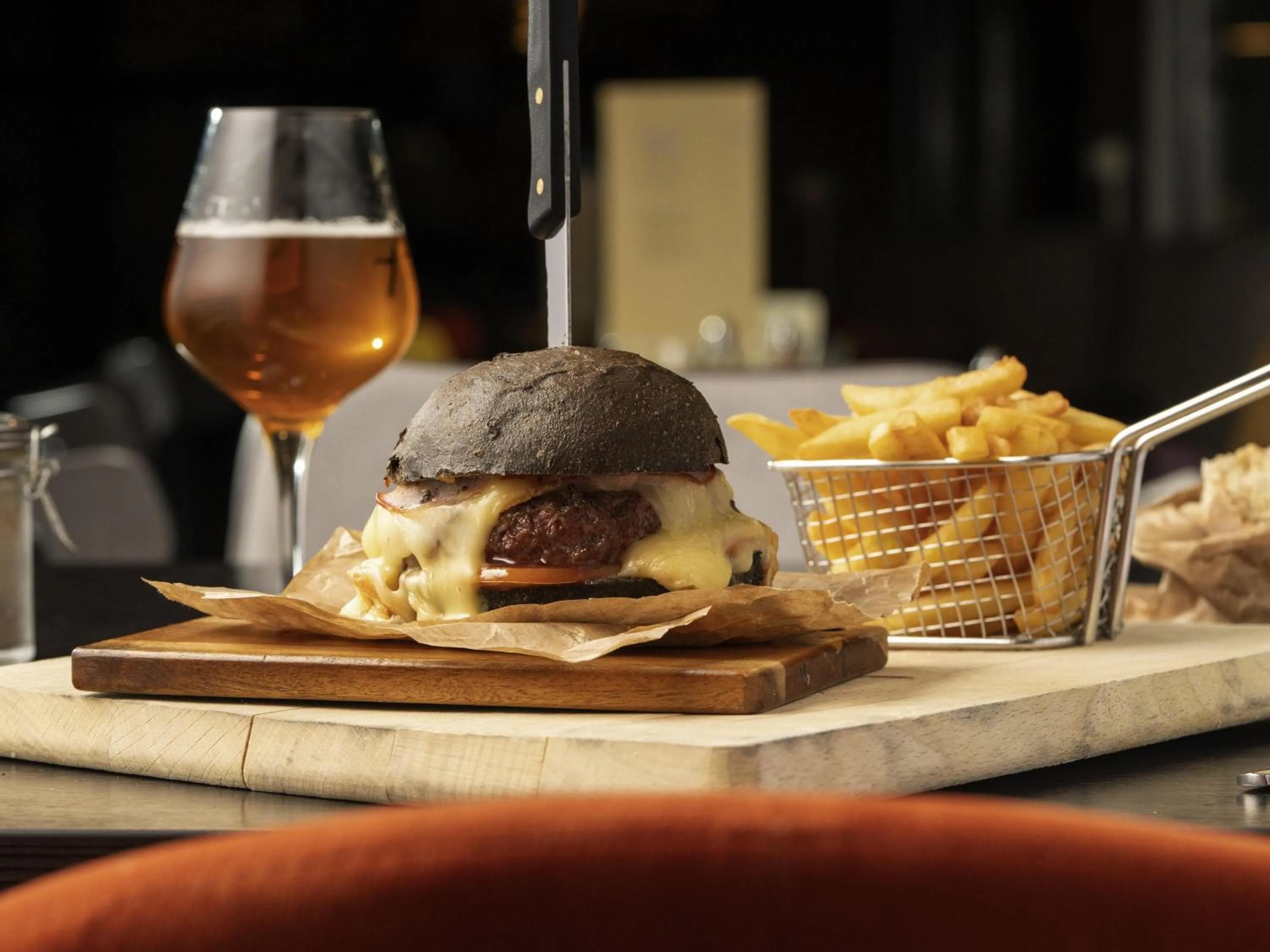 Restaurant/places to eat in Novotel Lille Centre Gares