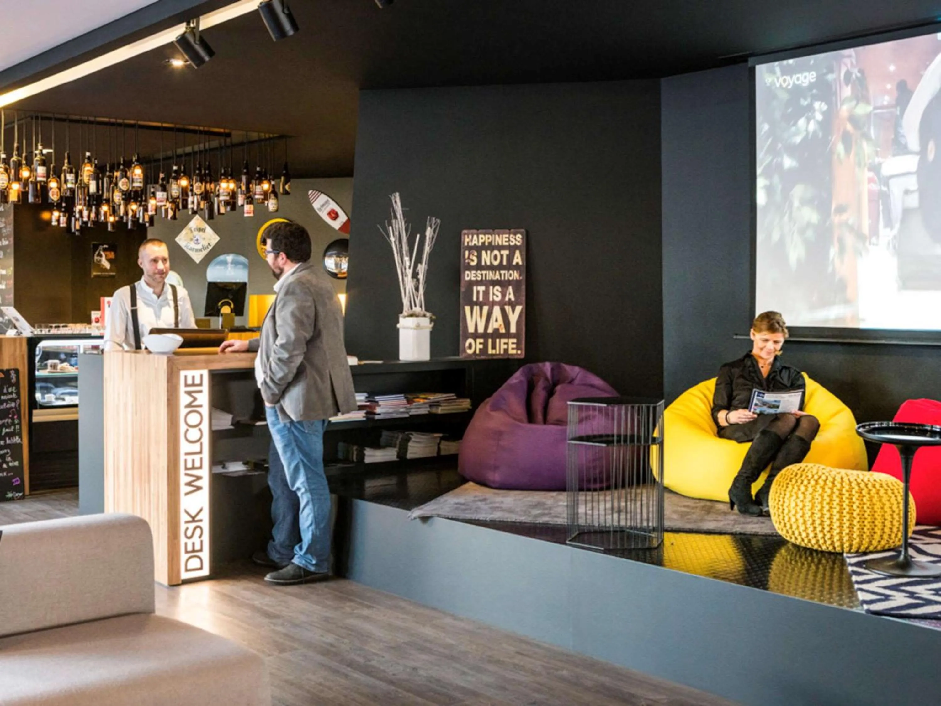 Lounge or bar in Novotel Lille Centre Gares