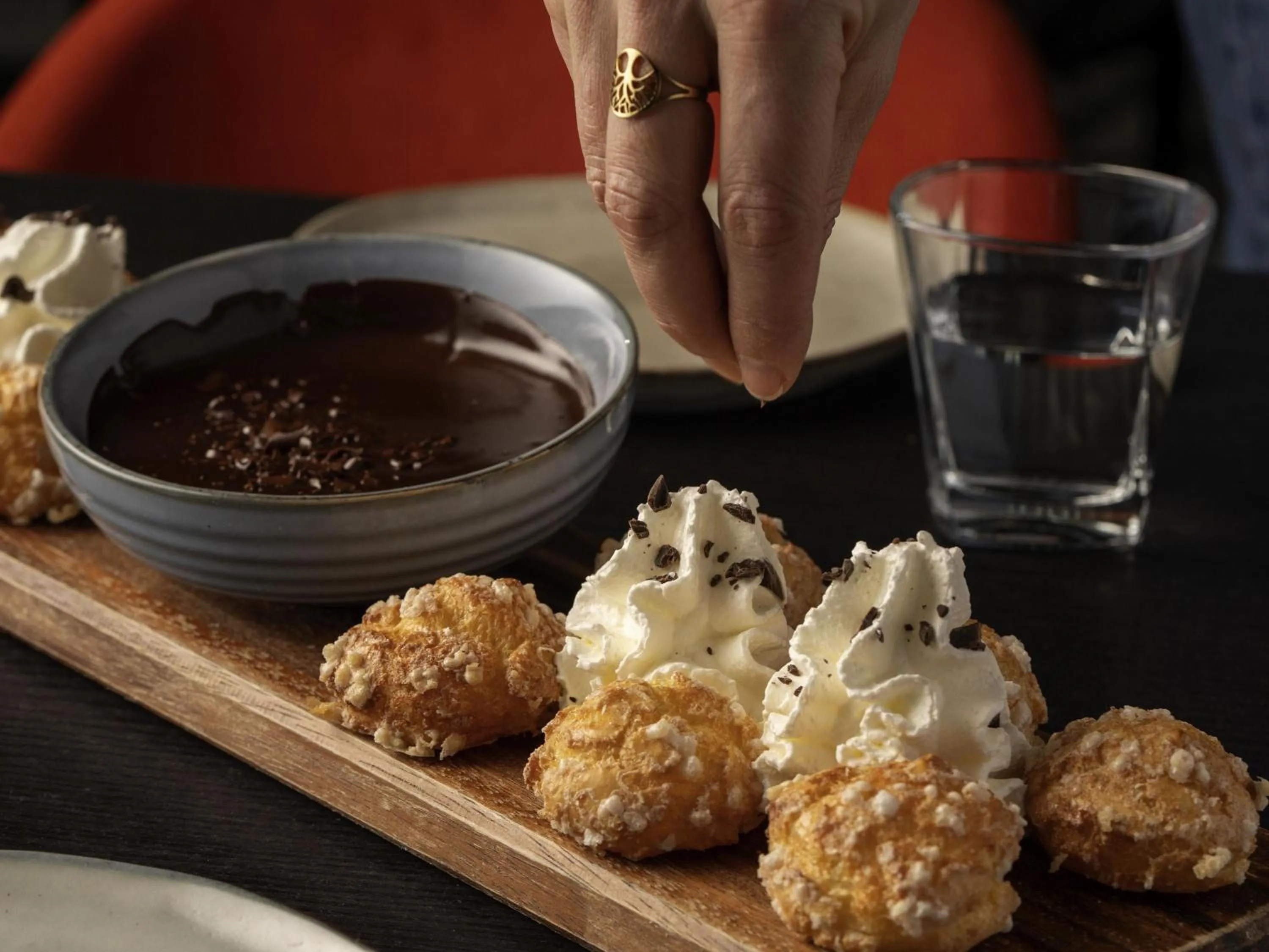 Restaurant/places to eat in Novotel Lille Centre Gares