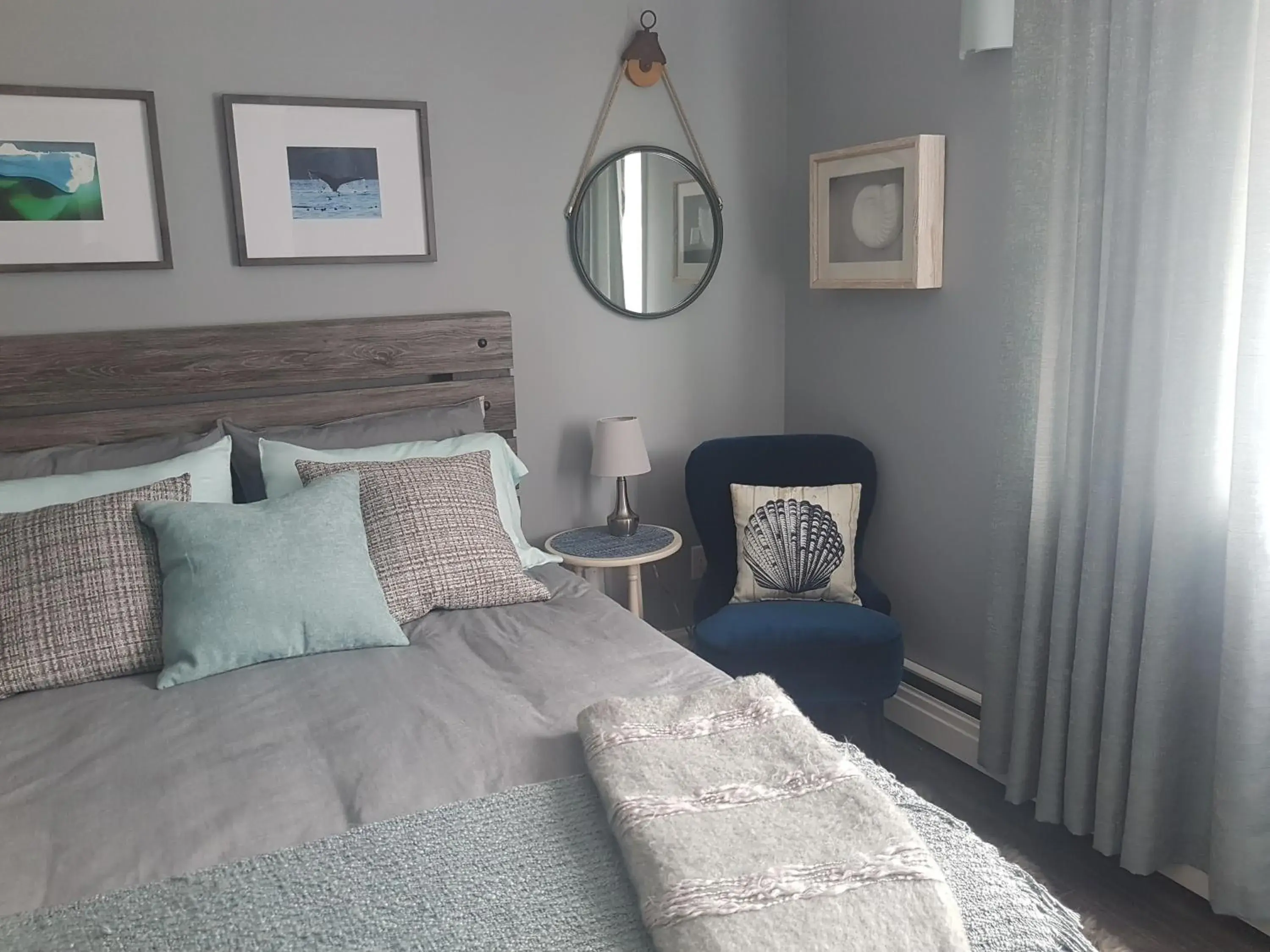 Deluxe Queen Room in Trinity Guest House Deluxe Queen Room in Trinity Guest House